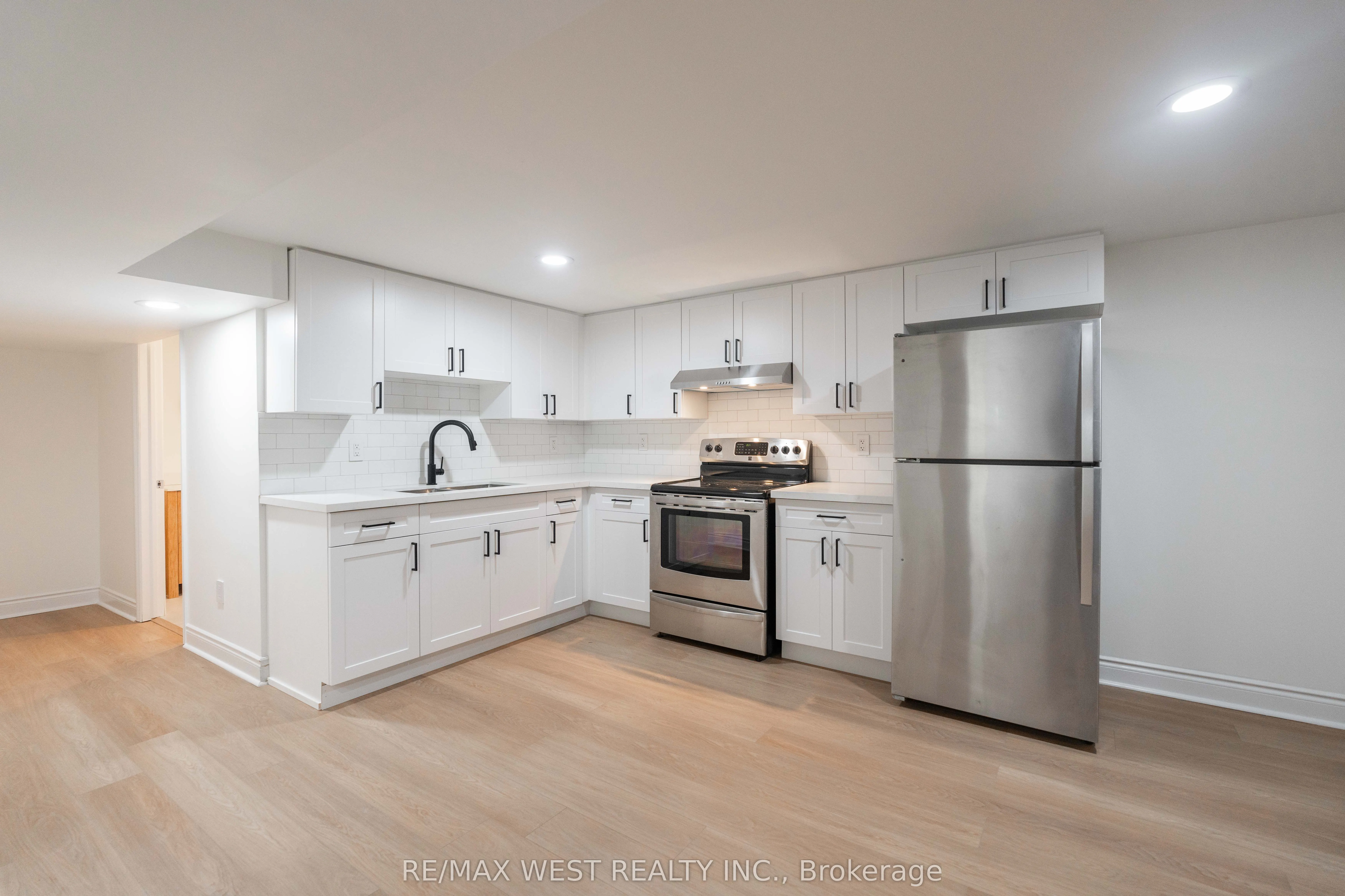 75 Wright Crescent, #Basement
