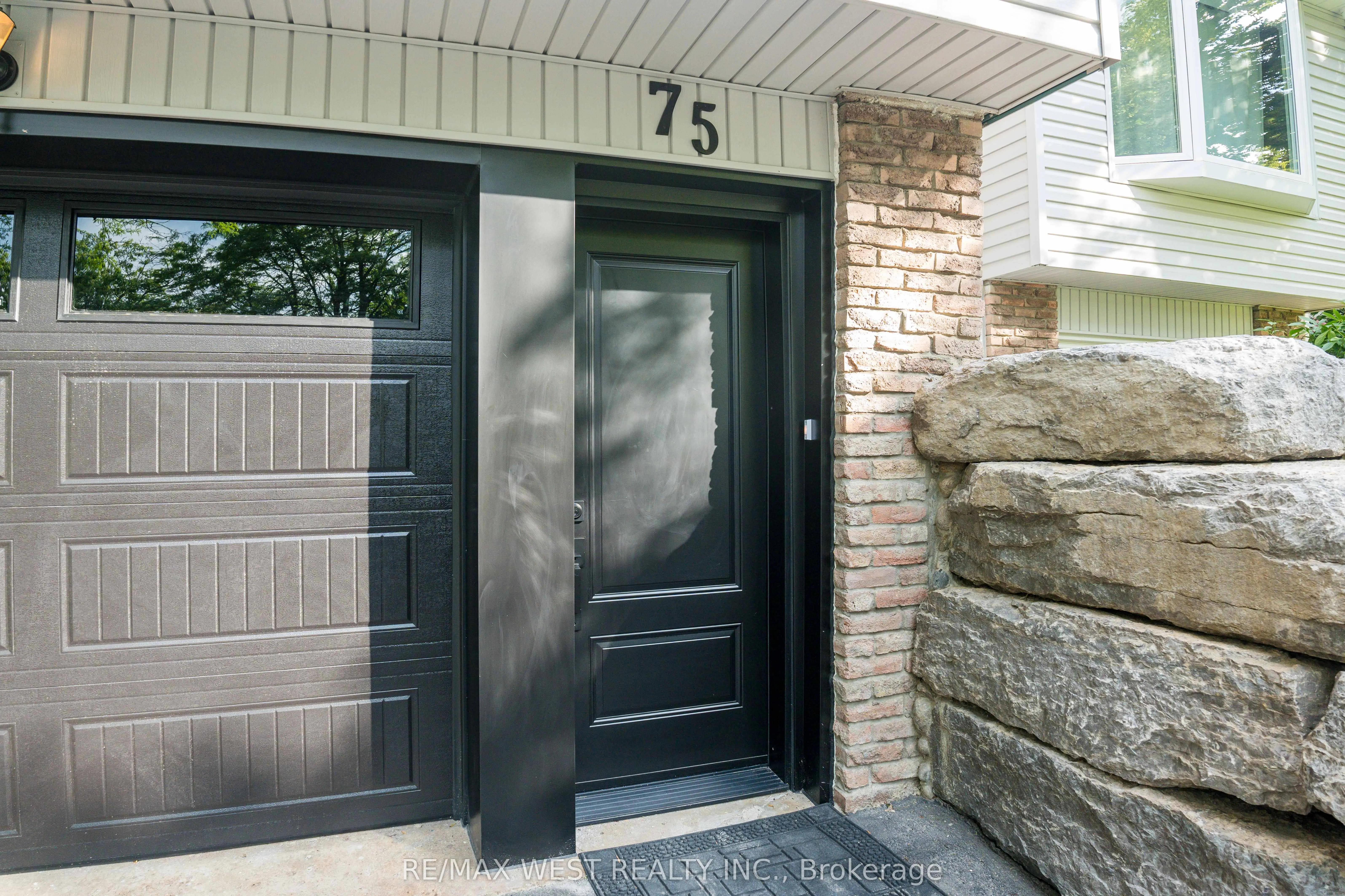 75 Wright Crescent, #Basement