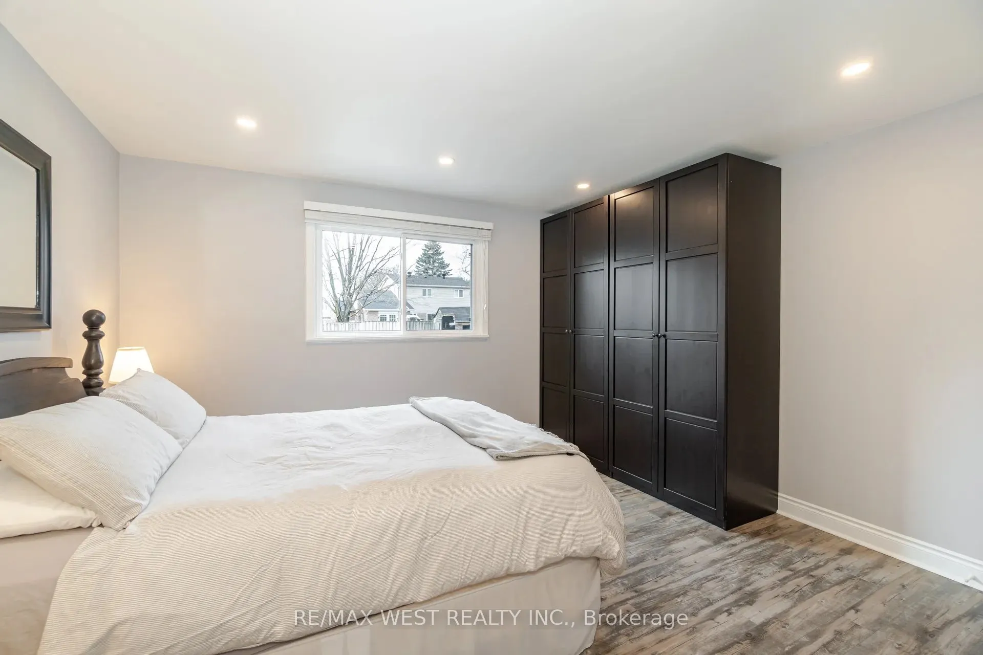 75 Wright Crescent, #Upper