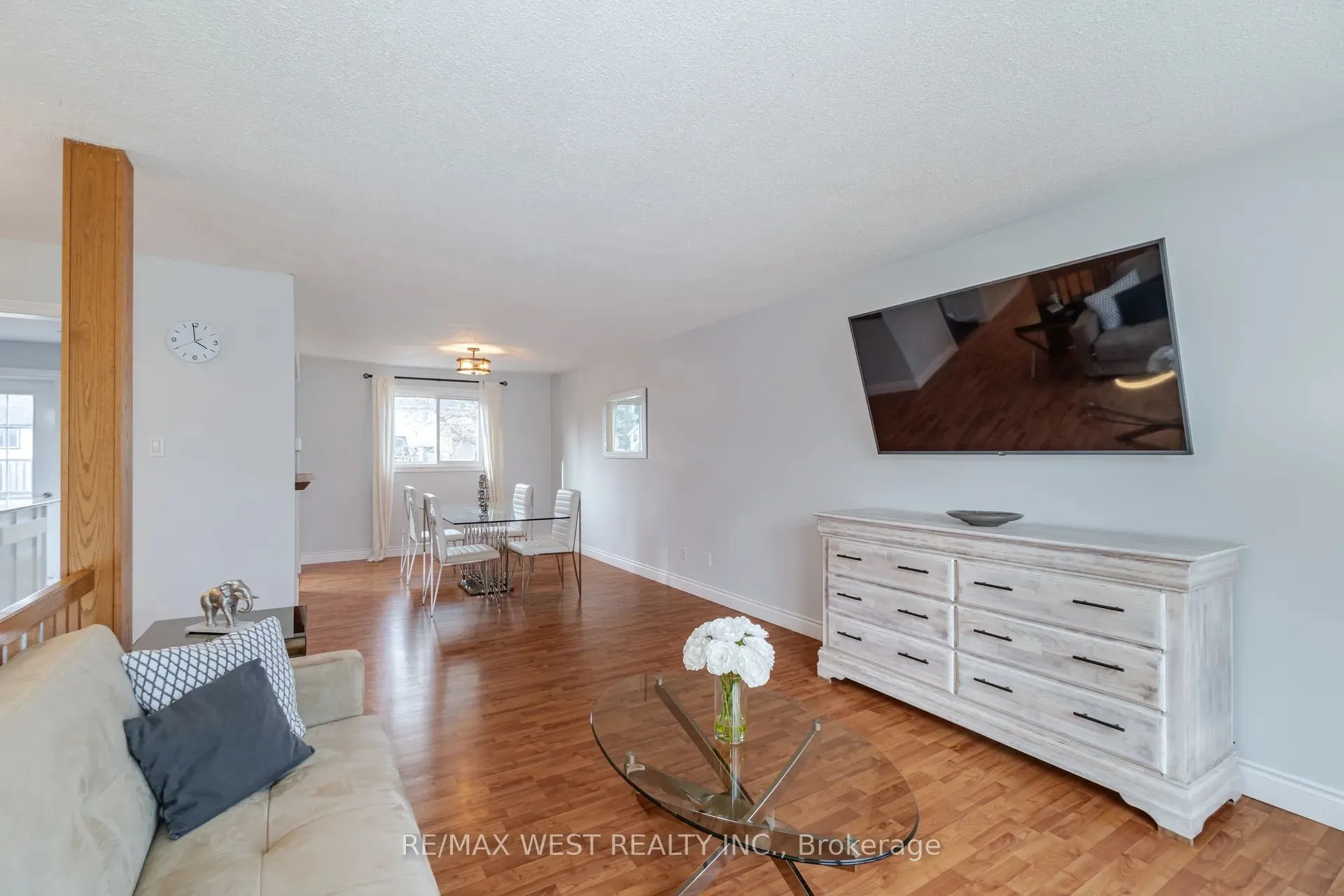 75 Wright Crescent, #Upper