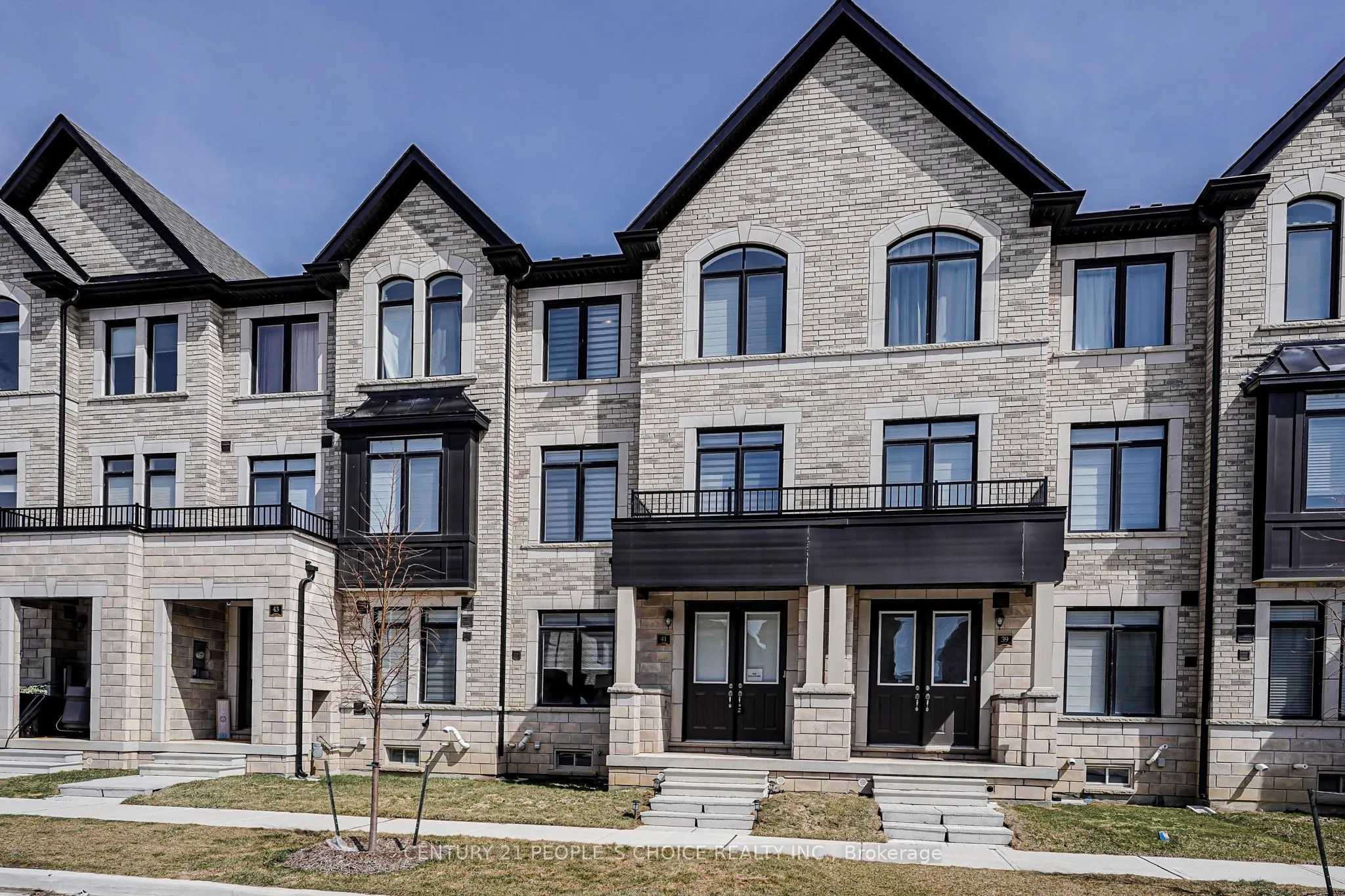 41 Minnock Street W
