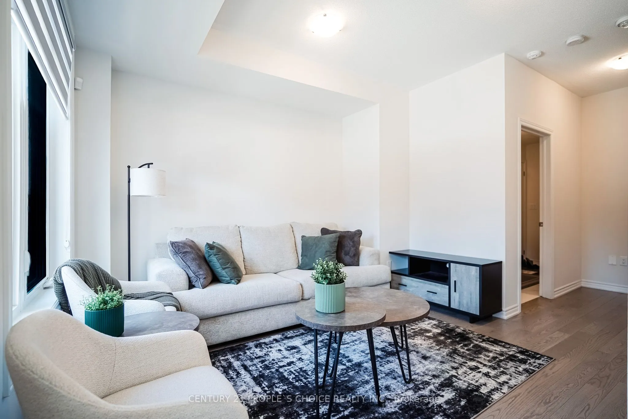41 Minnock Street W