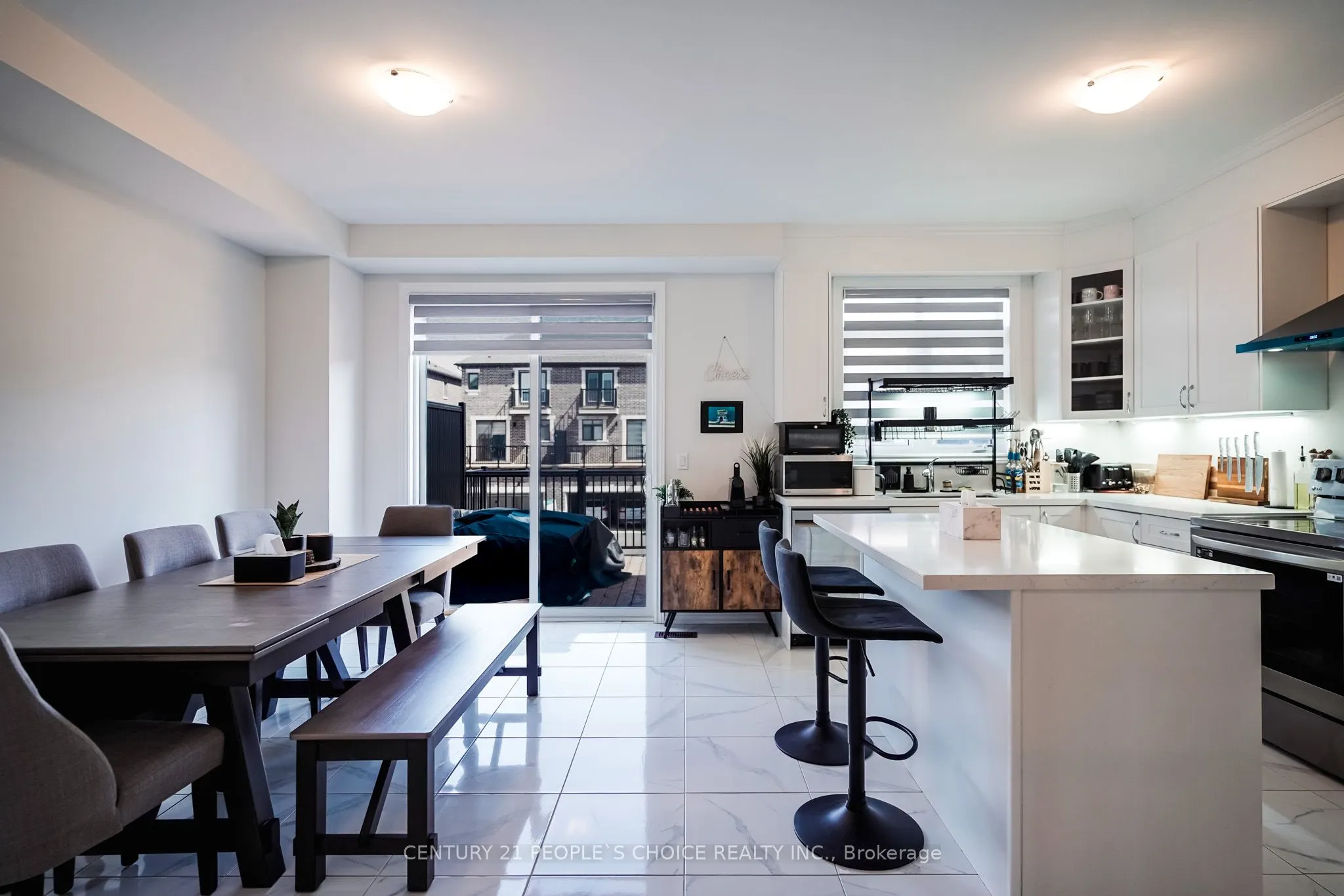 41 Minnock Street W