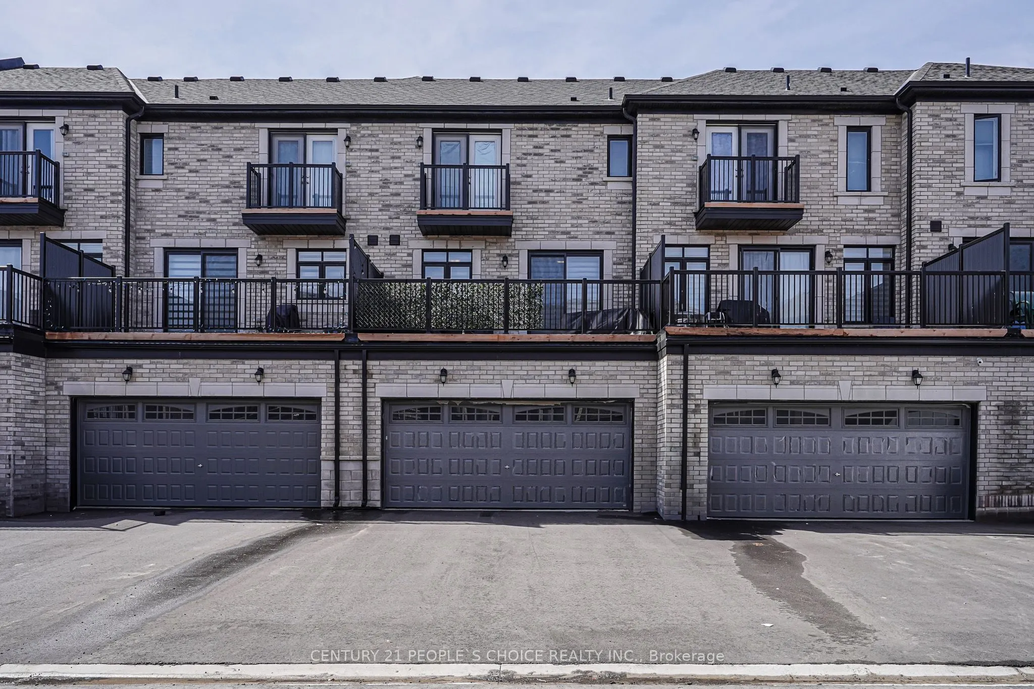 41 Minnock Street W