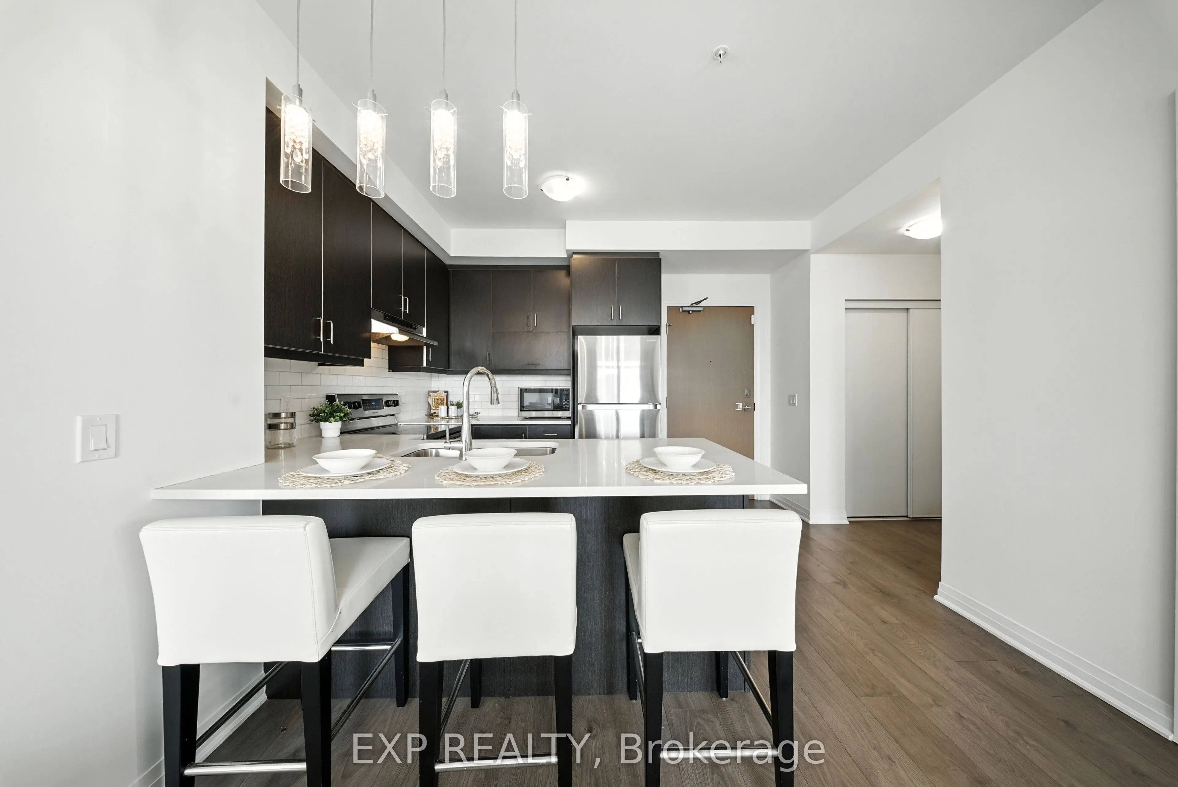 1105 Leger Way, #210