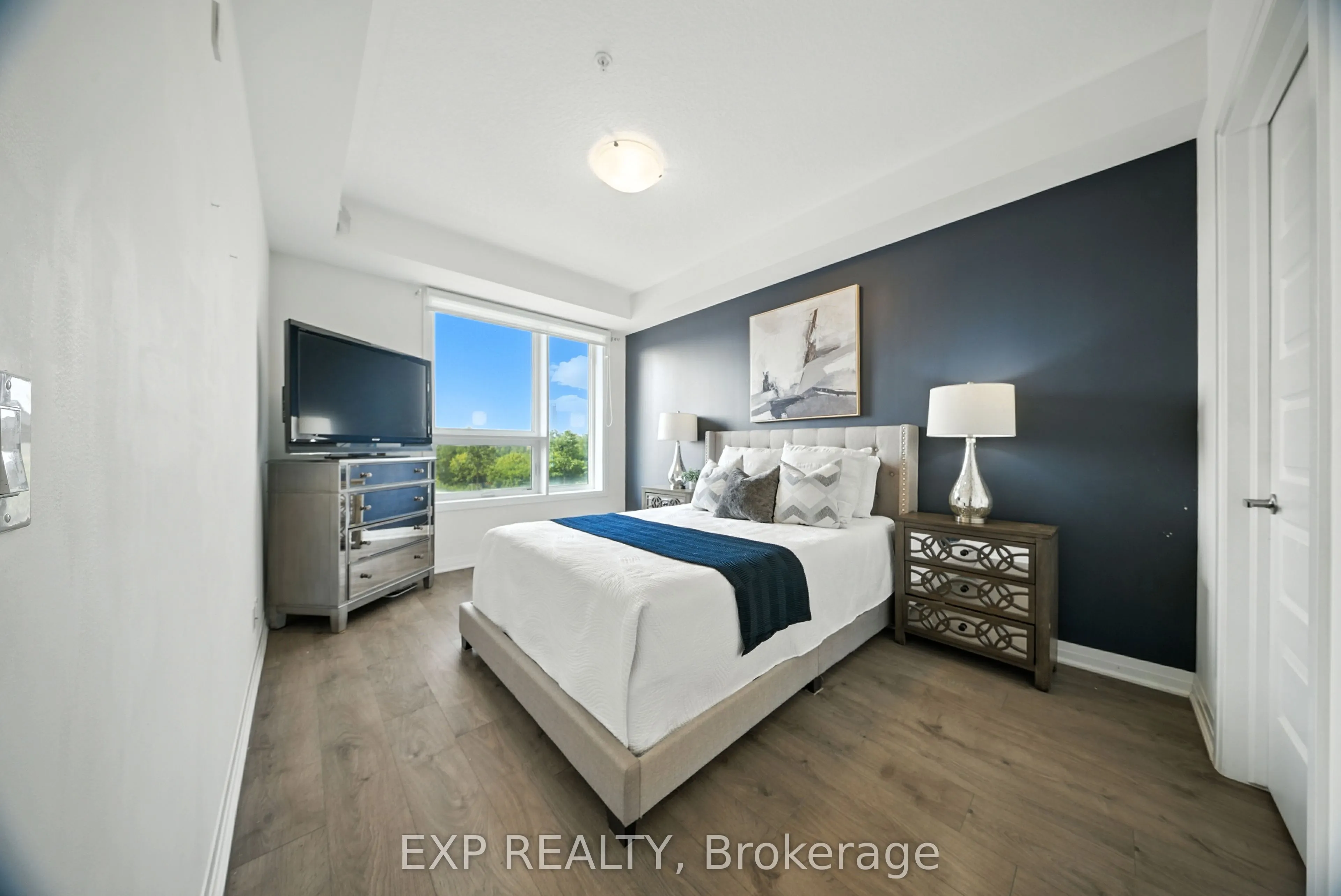 1105 Leger Way, #210