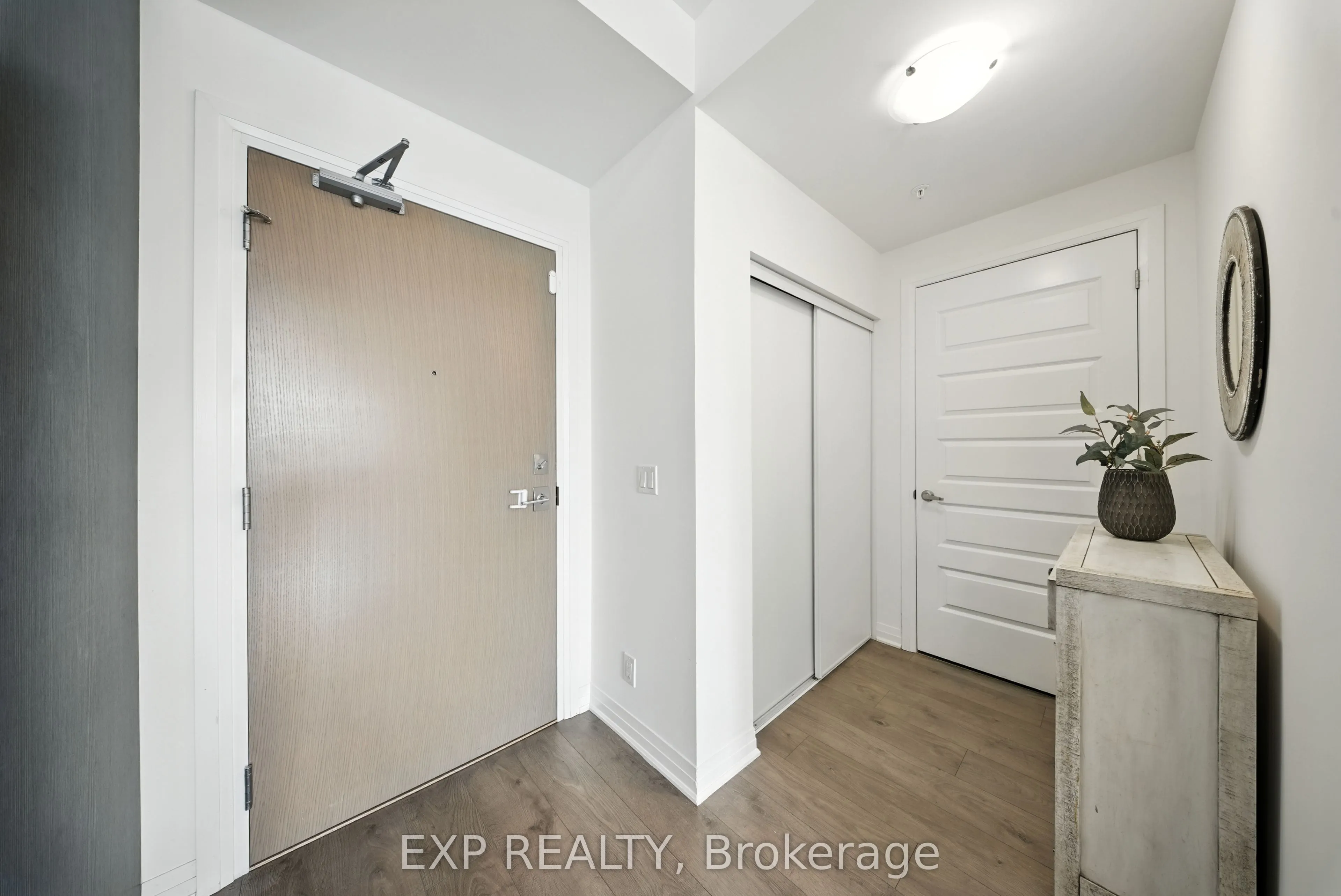 1105 Leger Way, #210