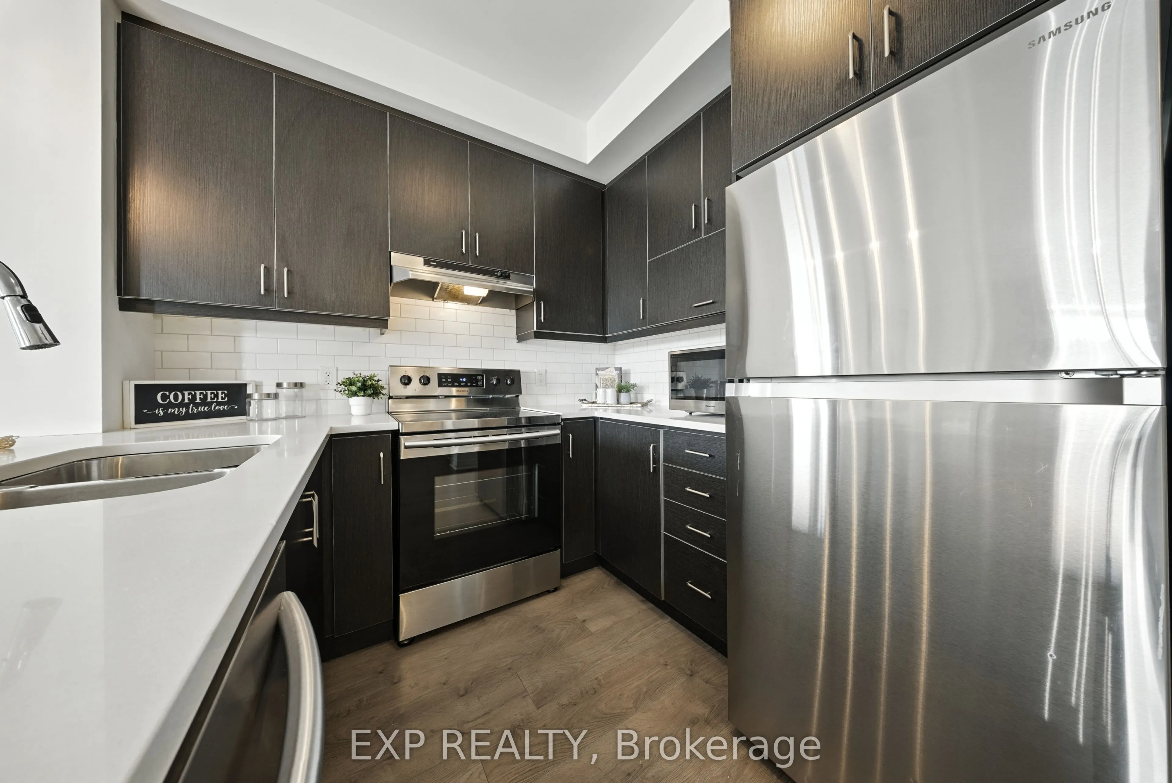 1105 Leger Way, #210
