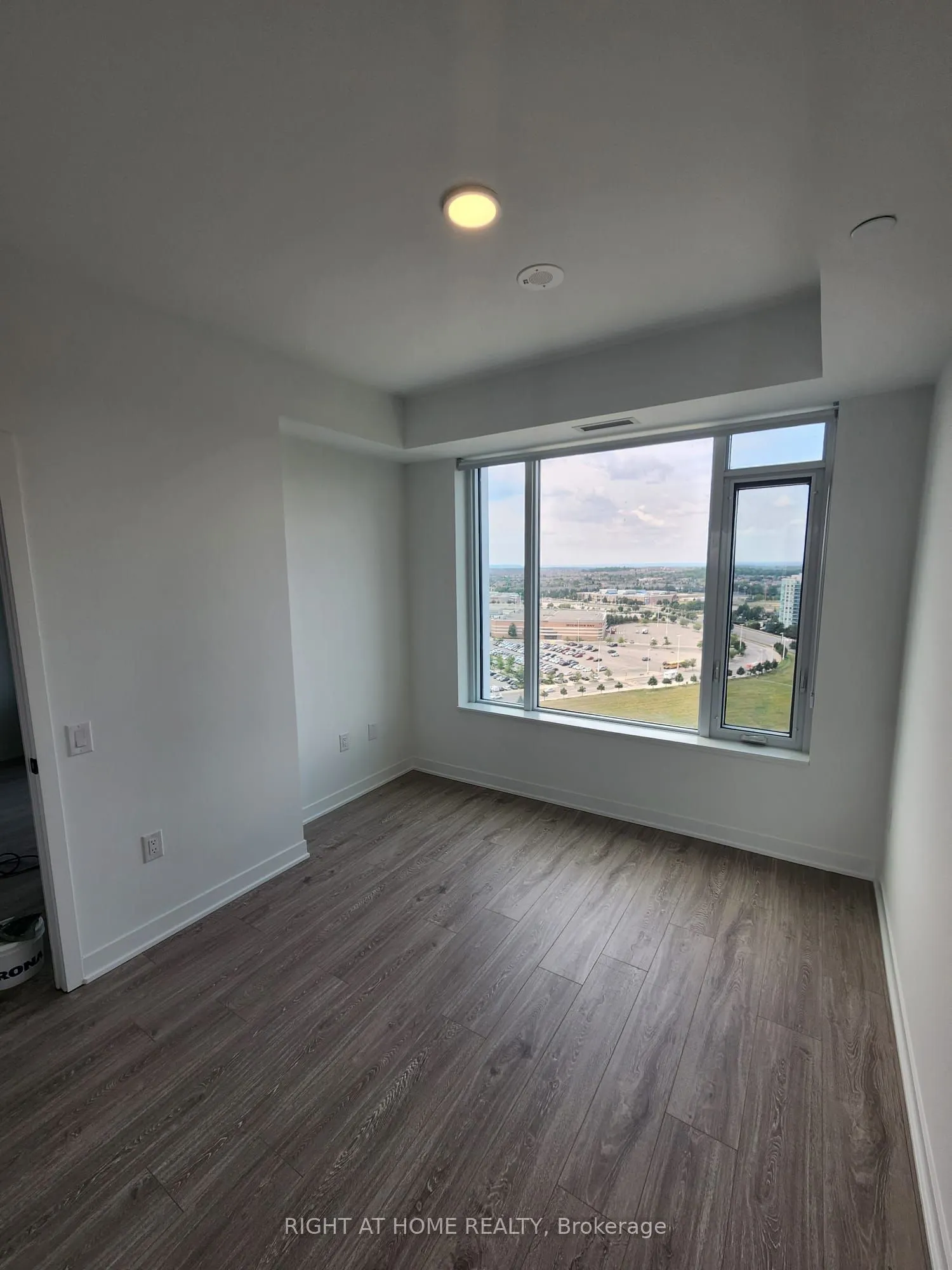2495 Eglinton Avenue W, #1709
