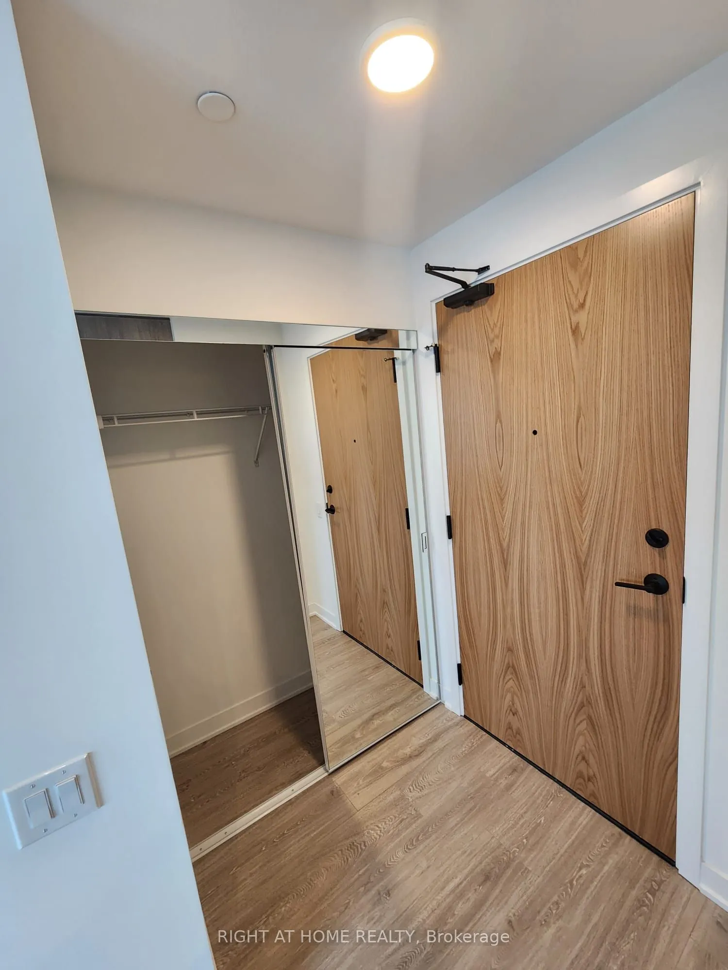 2495 Eglinton Avenue W, #1709