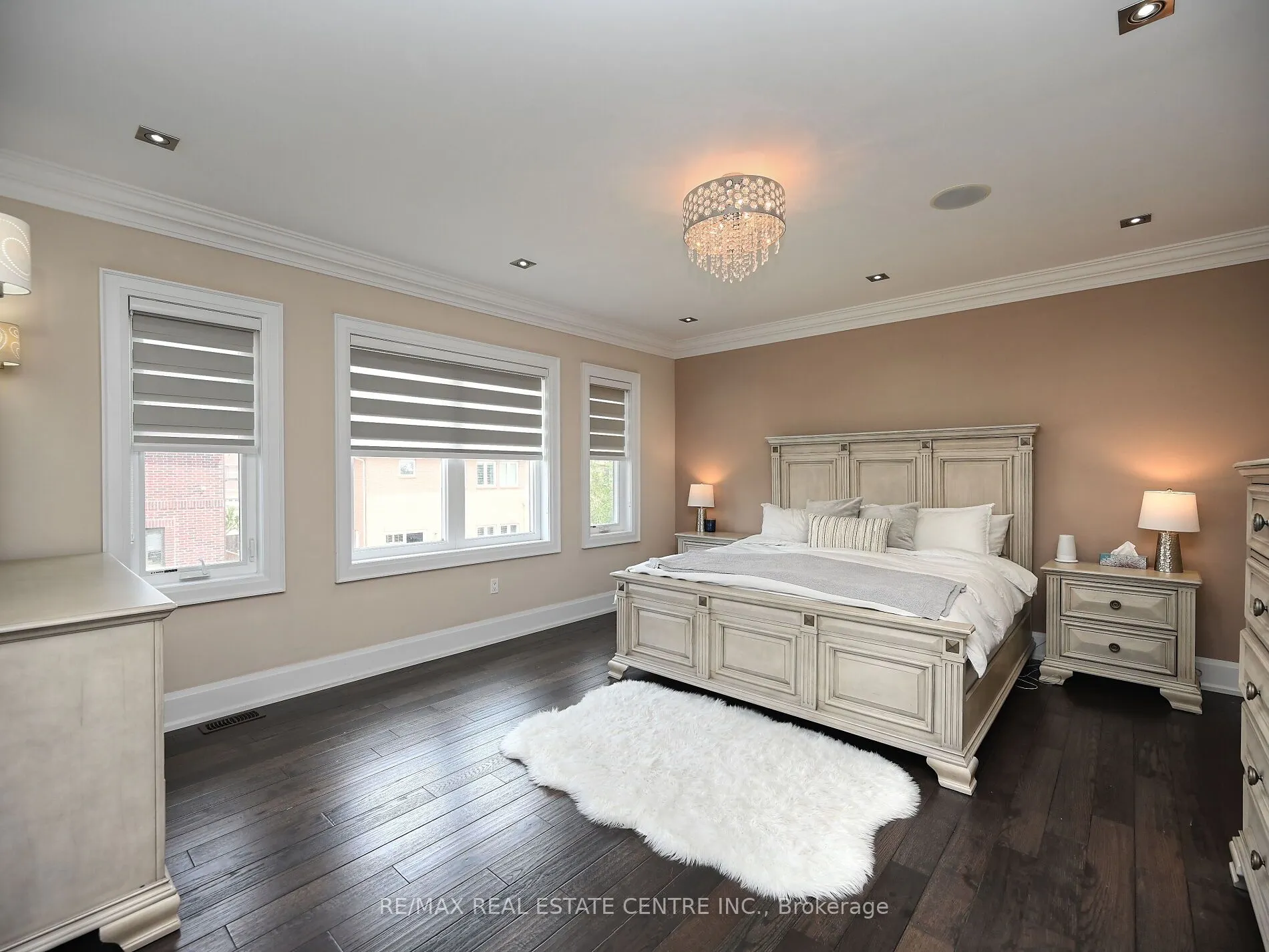 2459 Nichols Drive