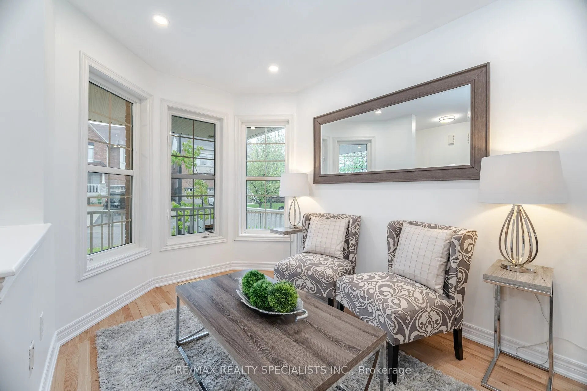 238 Giddings Crescent