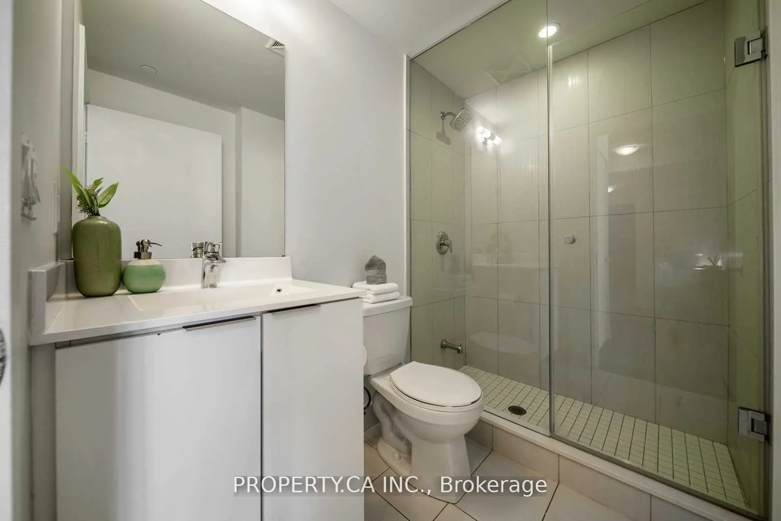 30 Shore Breeze Drive, #4909