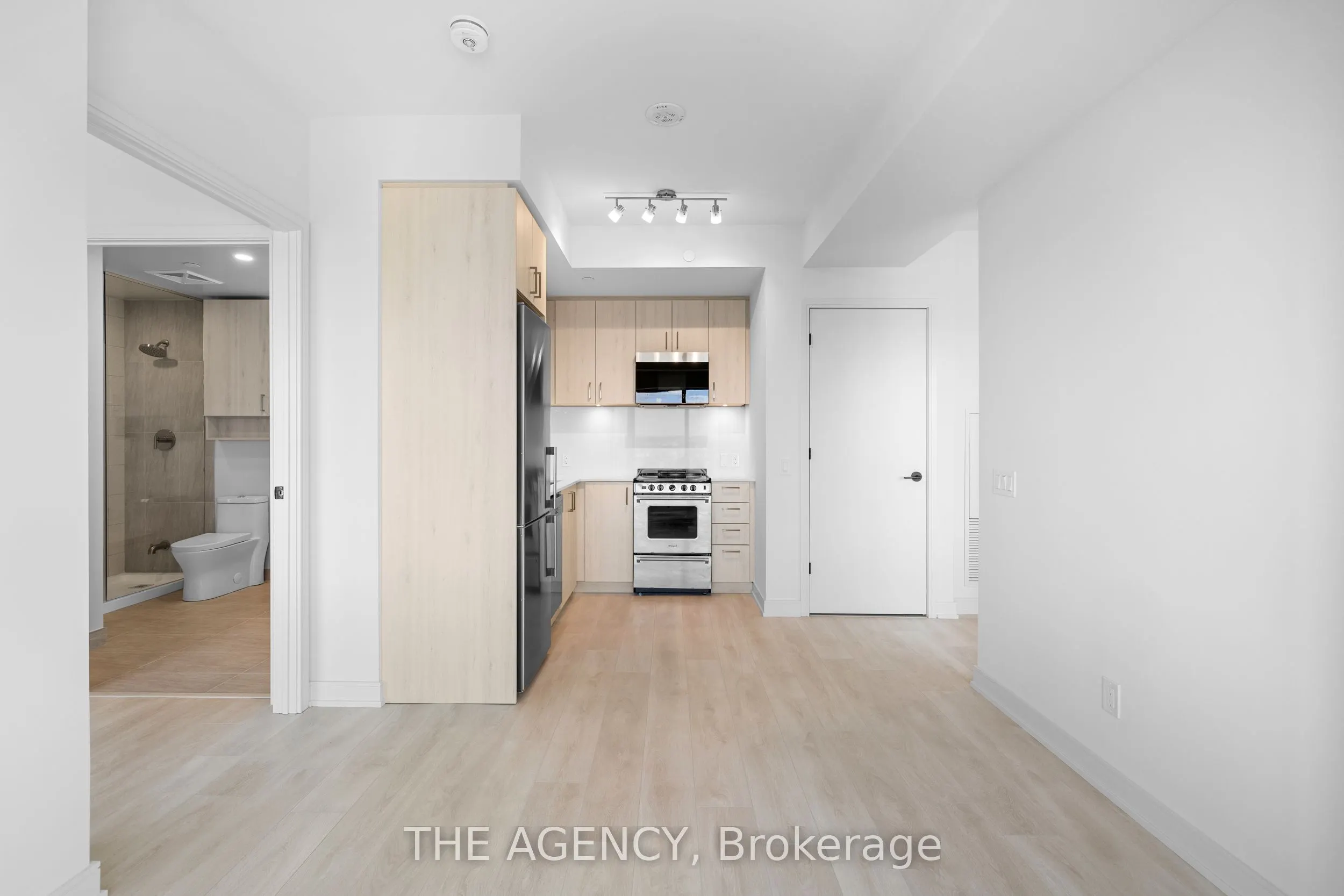 8010 DERRY Road, #1009