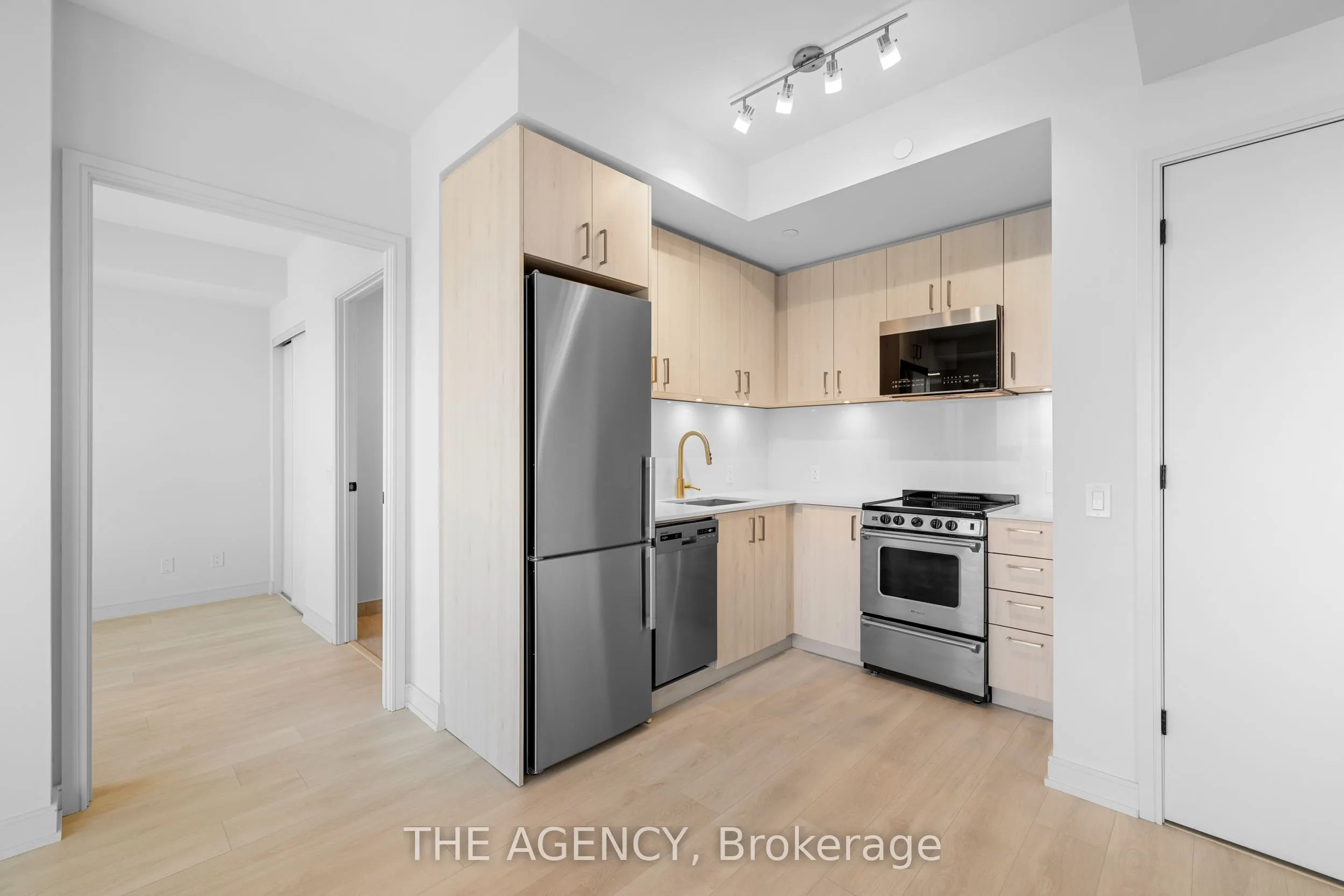 8010 DERRY Road, #1009