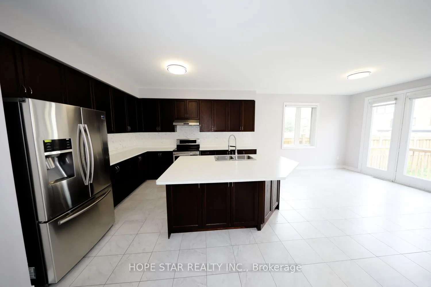 23 Argelia Crescent