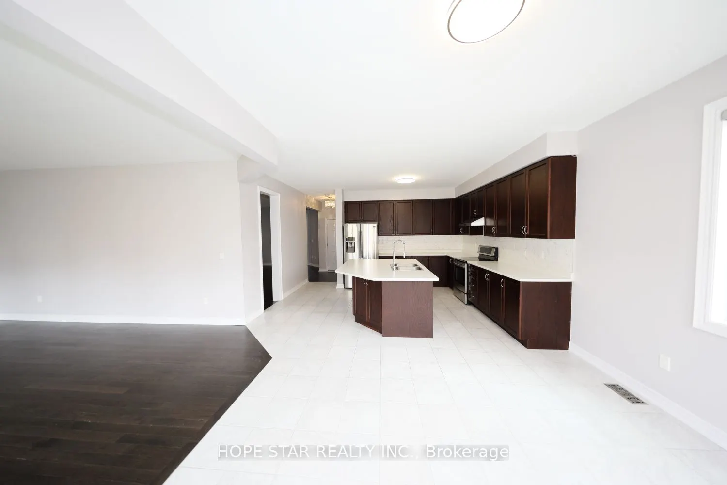23 Argelia Crescent