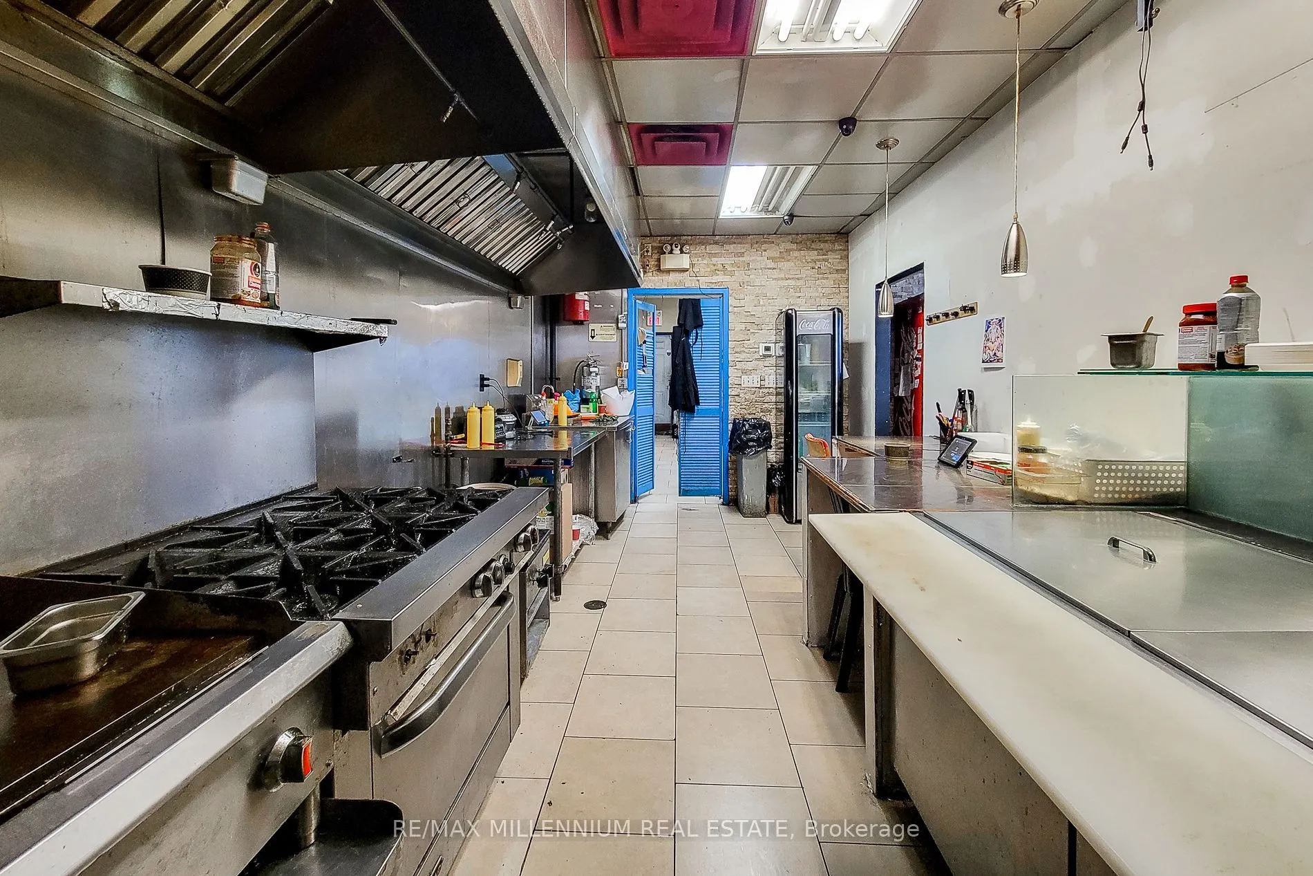 2121 Dundas Street E, #1