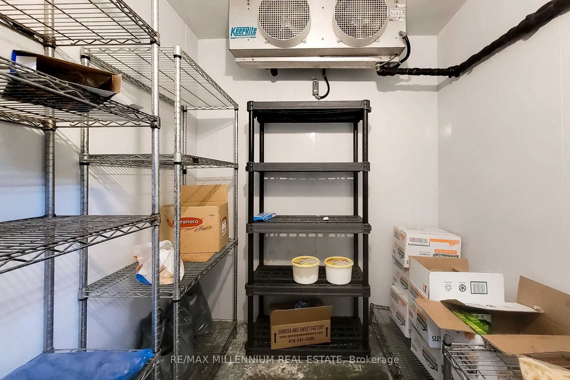 2121 Dundas Street E, #1