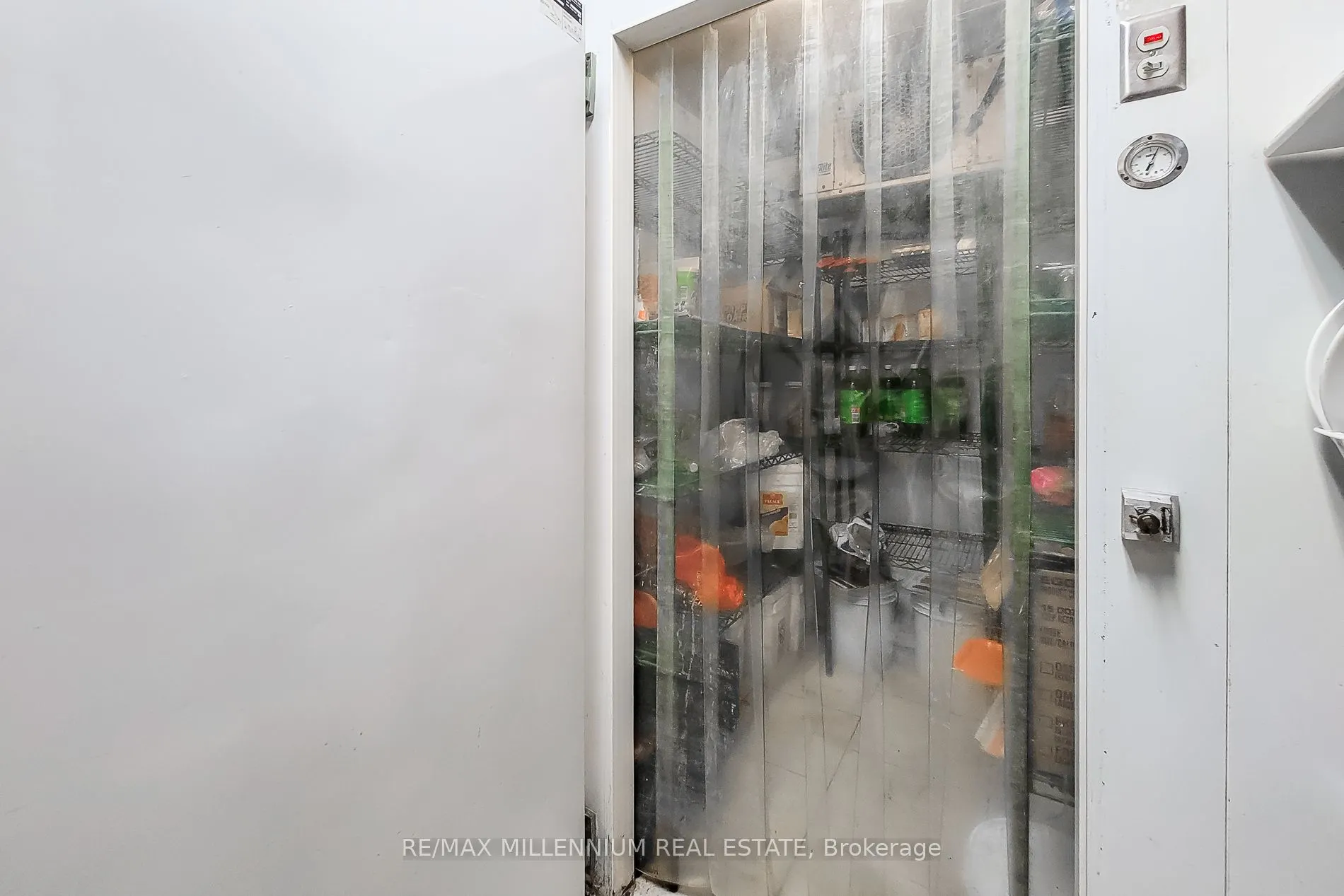 2121 Dundas Street E, #1