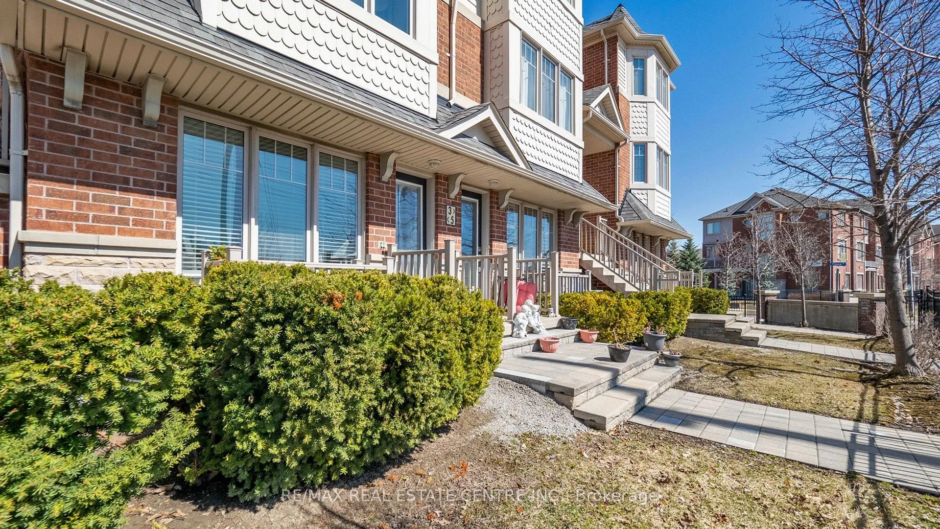3335 Thomas Street, #5