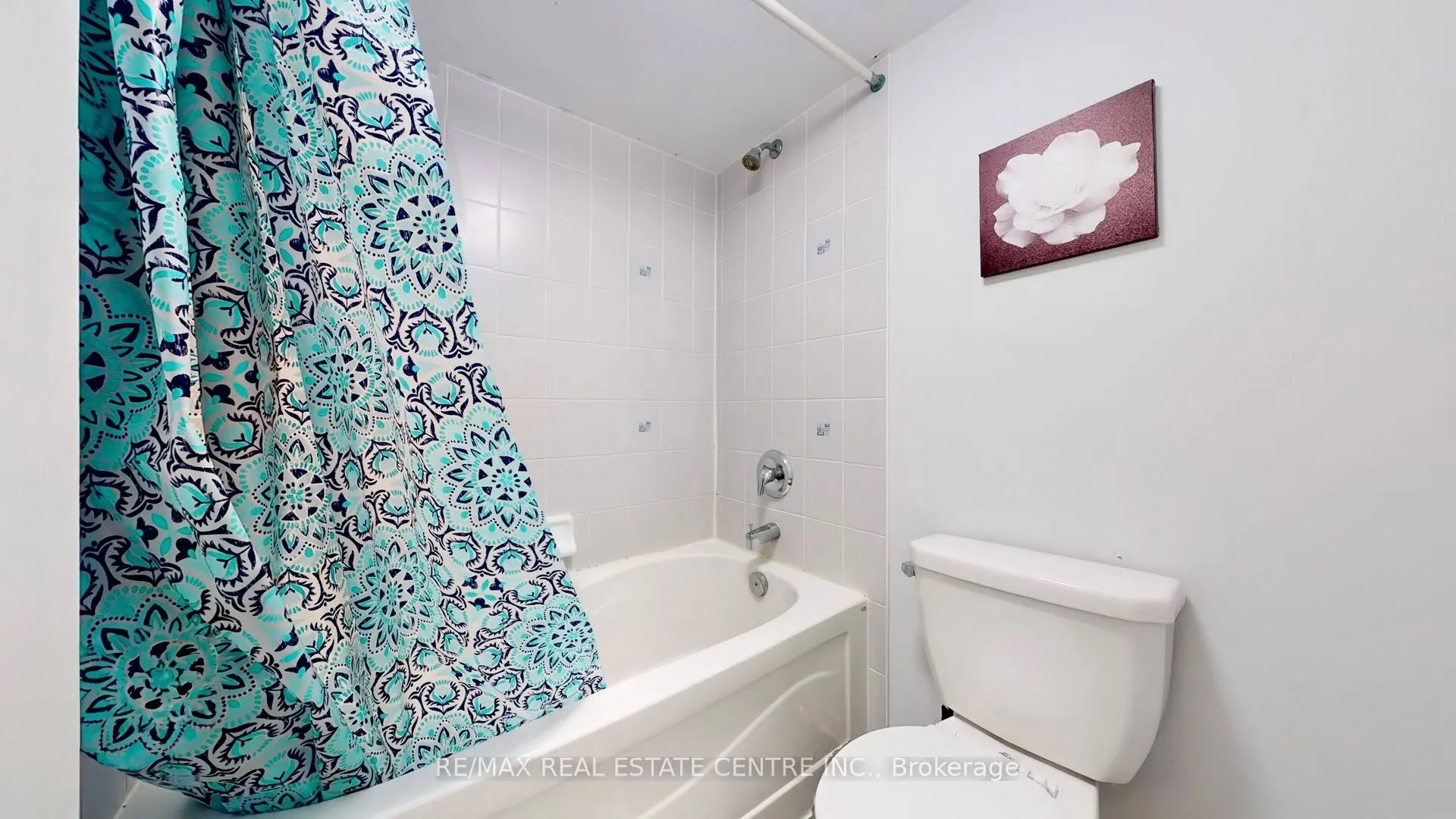 3335 Thomas Street, #5