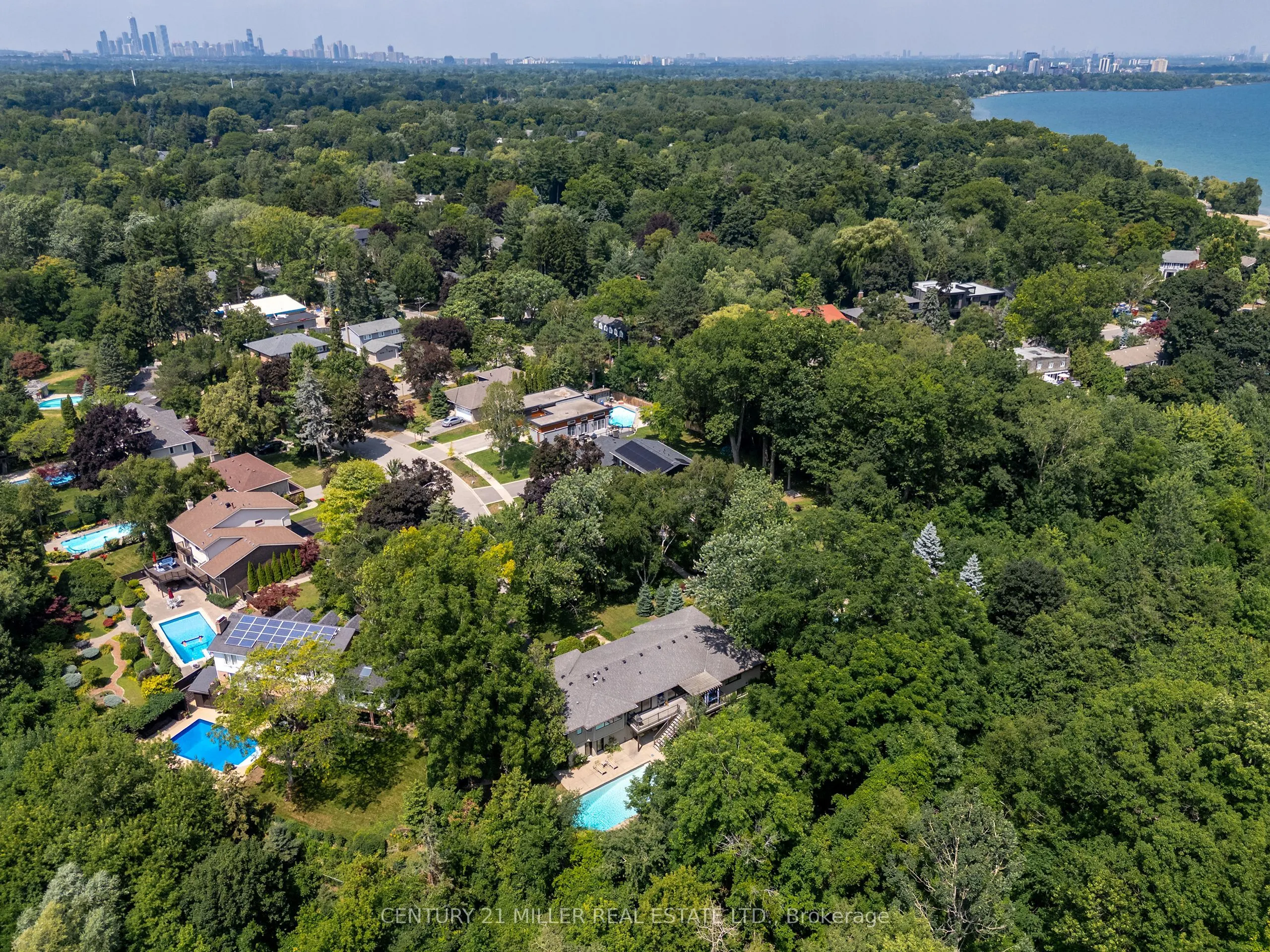 686 Nautalex Court