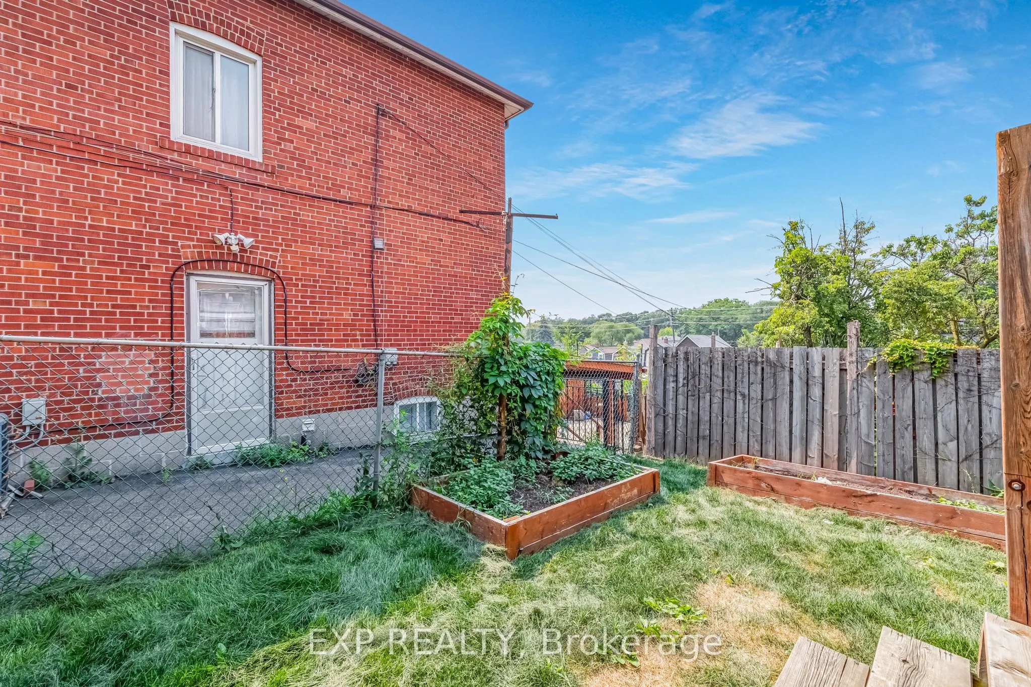 722 Weston Road