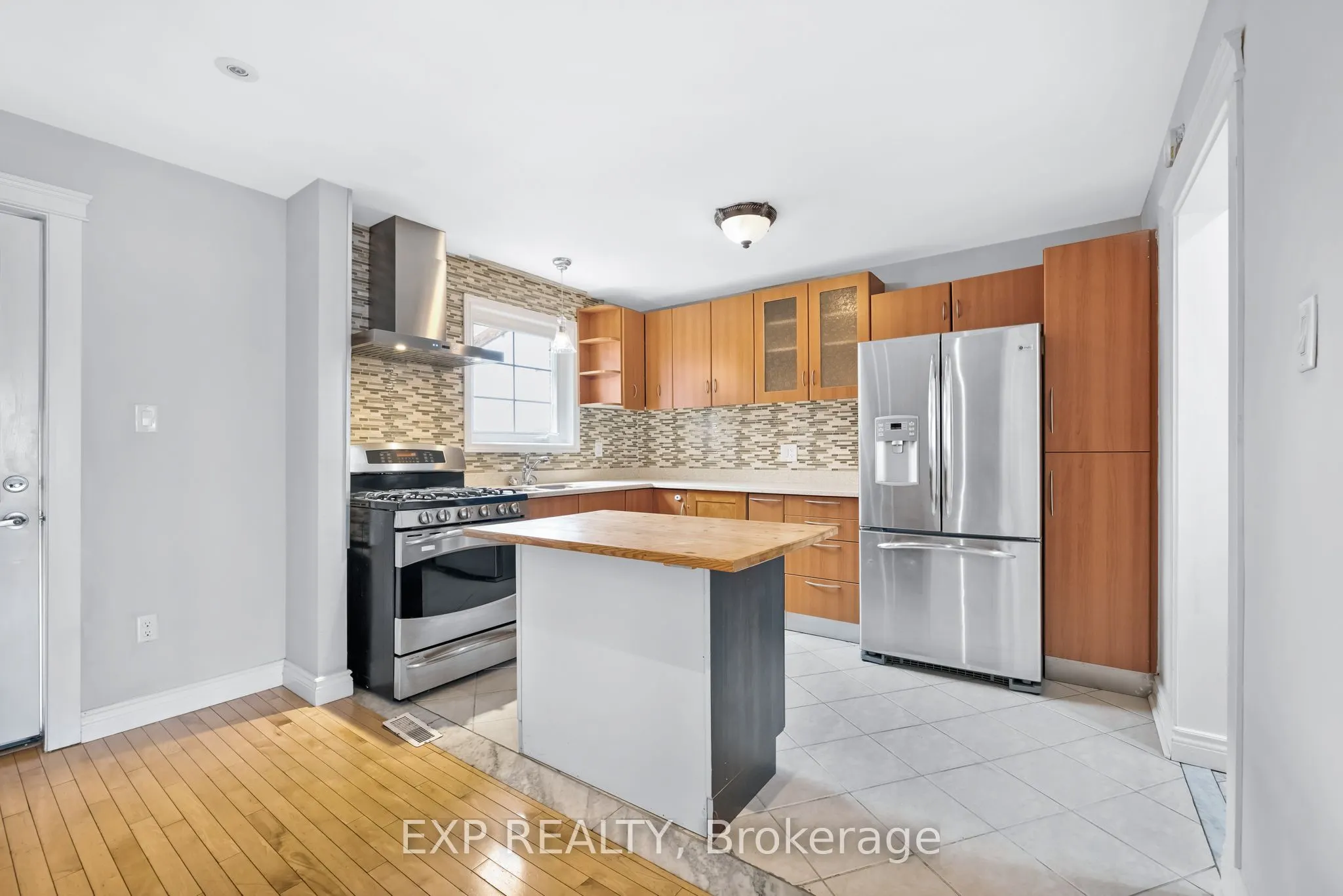 722 Weston Road