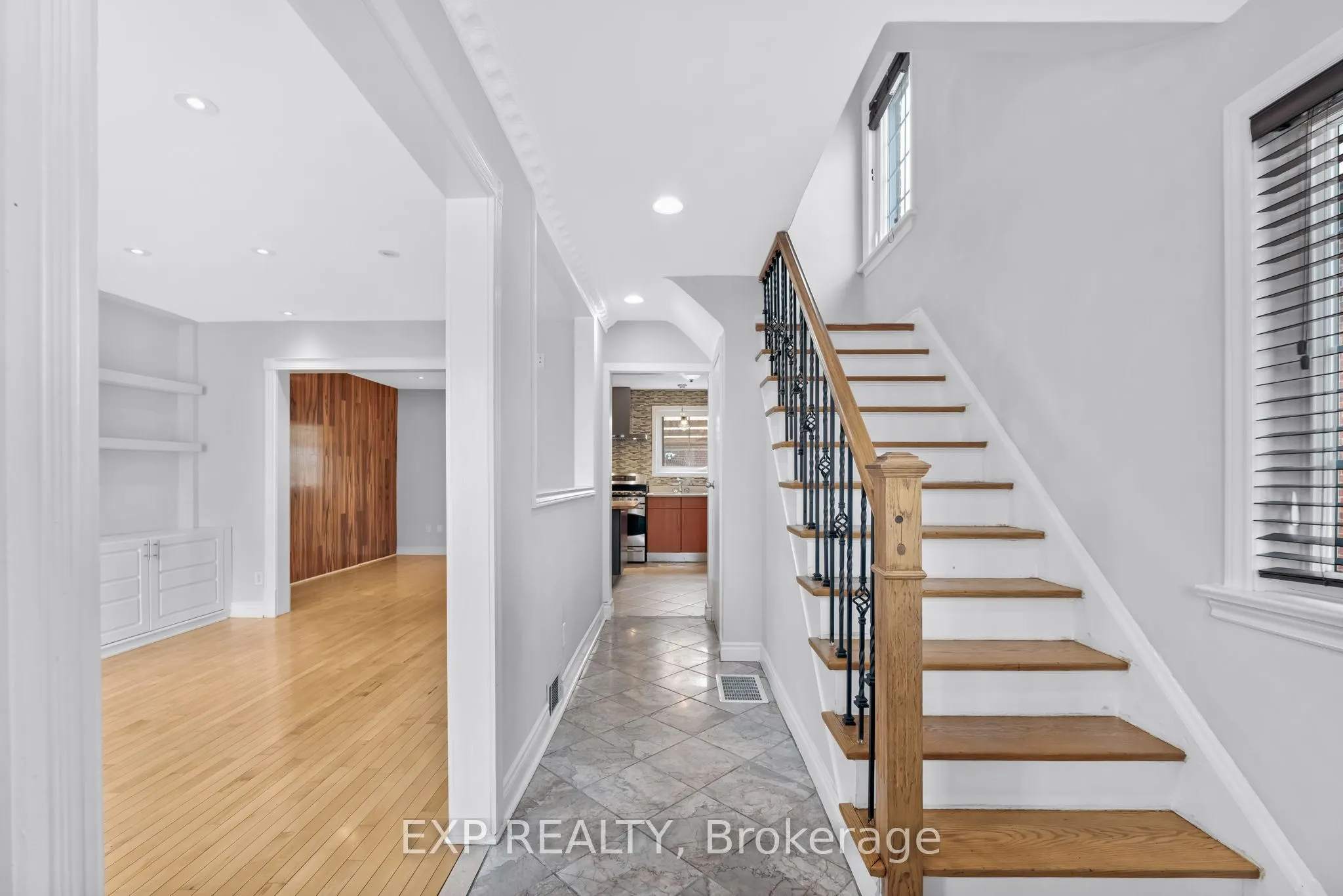 722 Weston Road