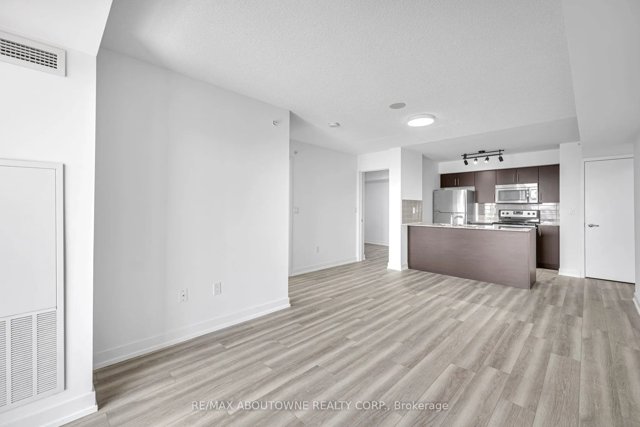 1410 Dupont Street, #1105