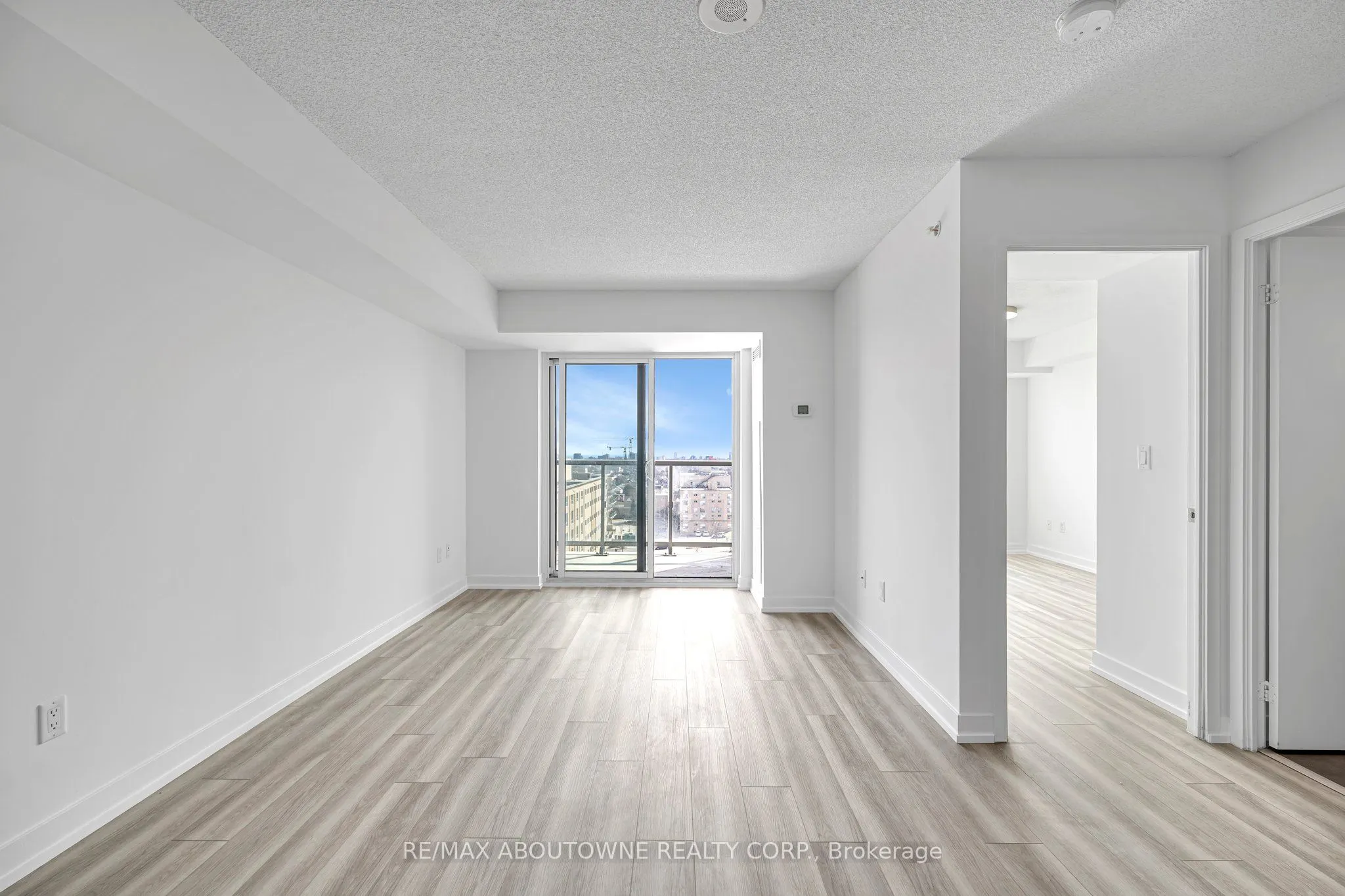 1410 Dupont Street, #1105