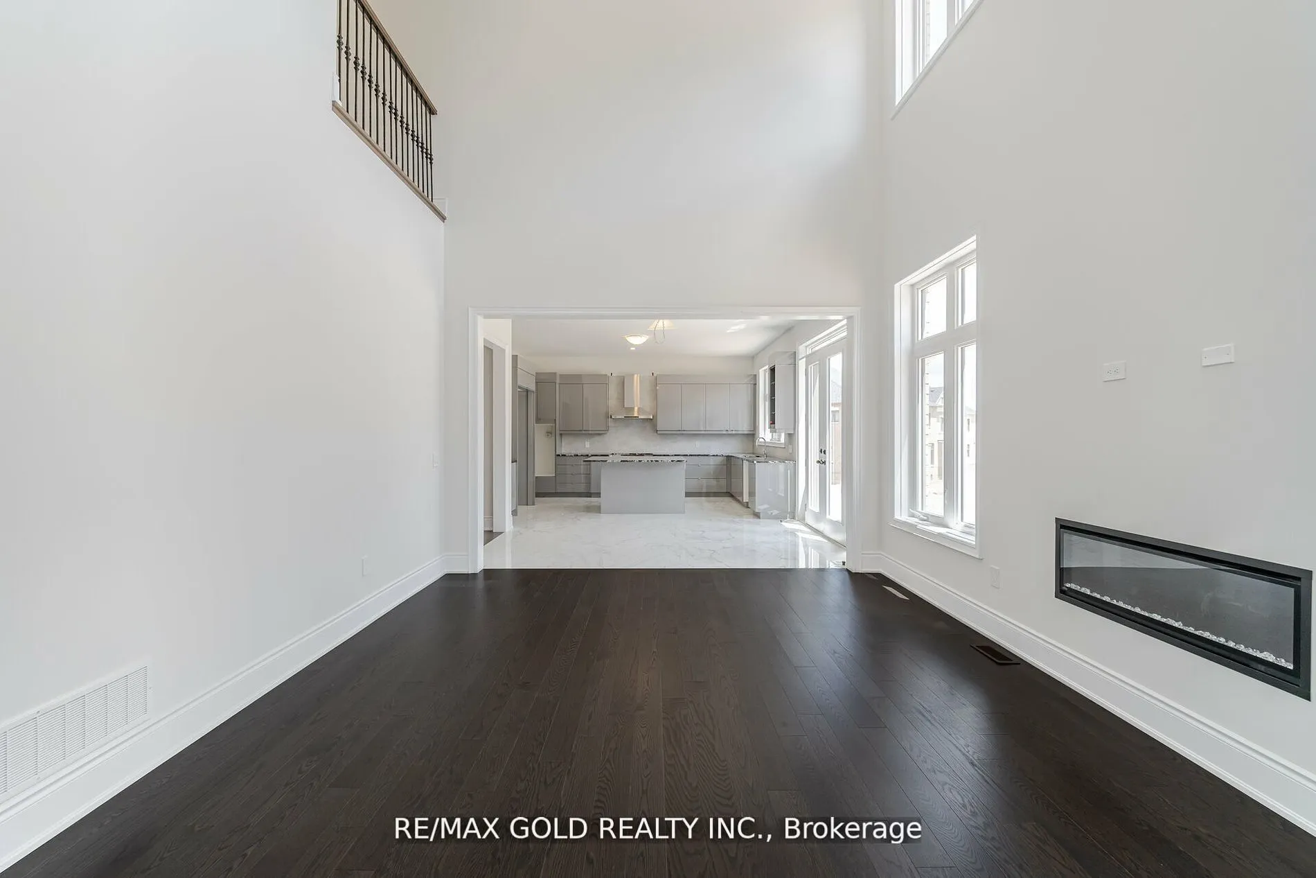 80 Raspberry Ridge Avenue