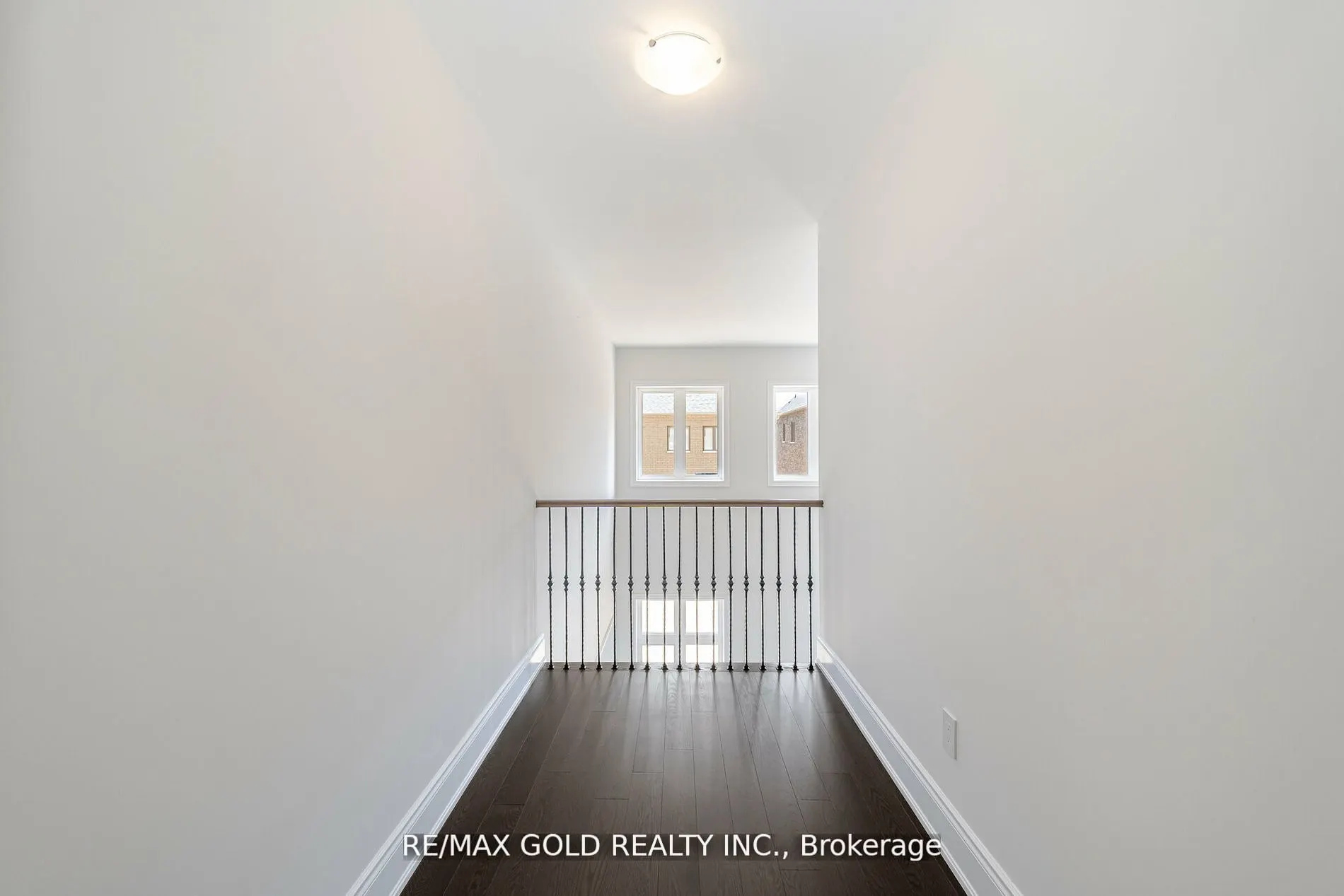 80 Raspberry Ridge Avenue