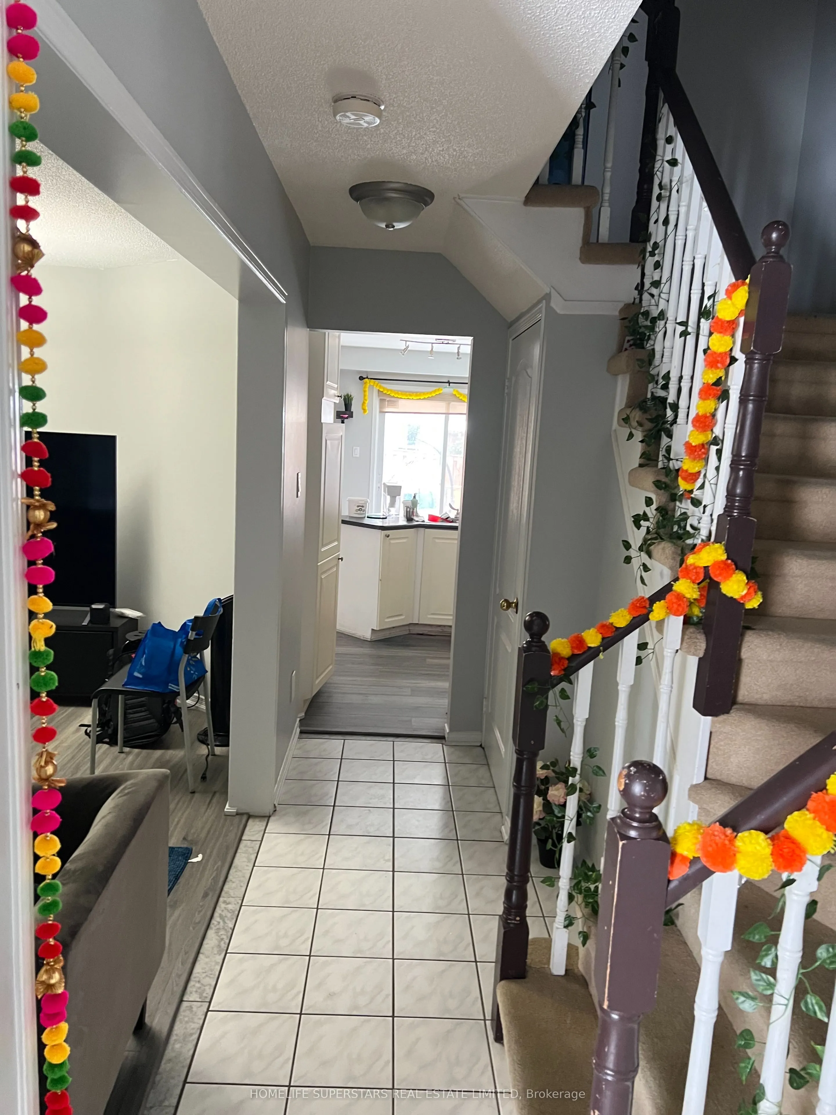 6119 Clover Ridge Crescent