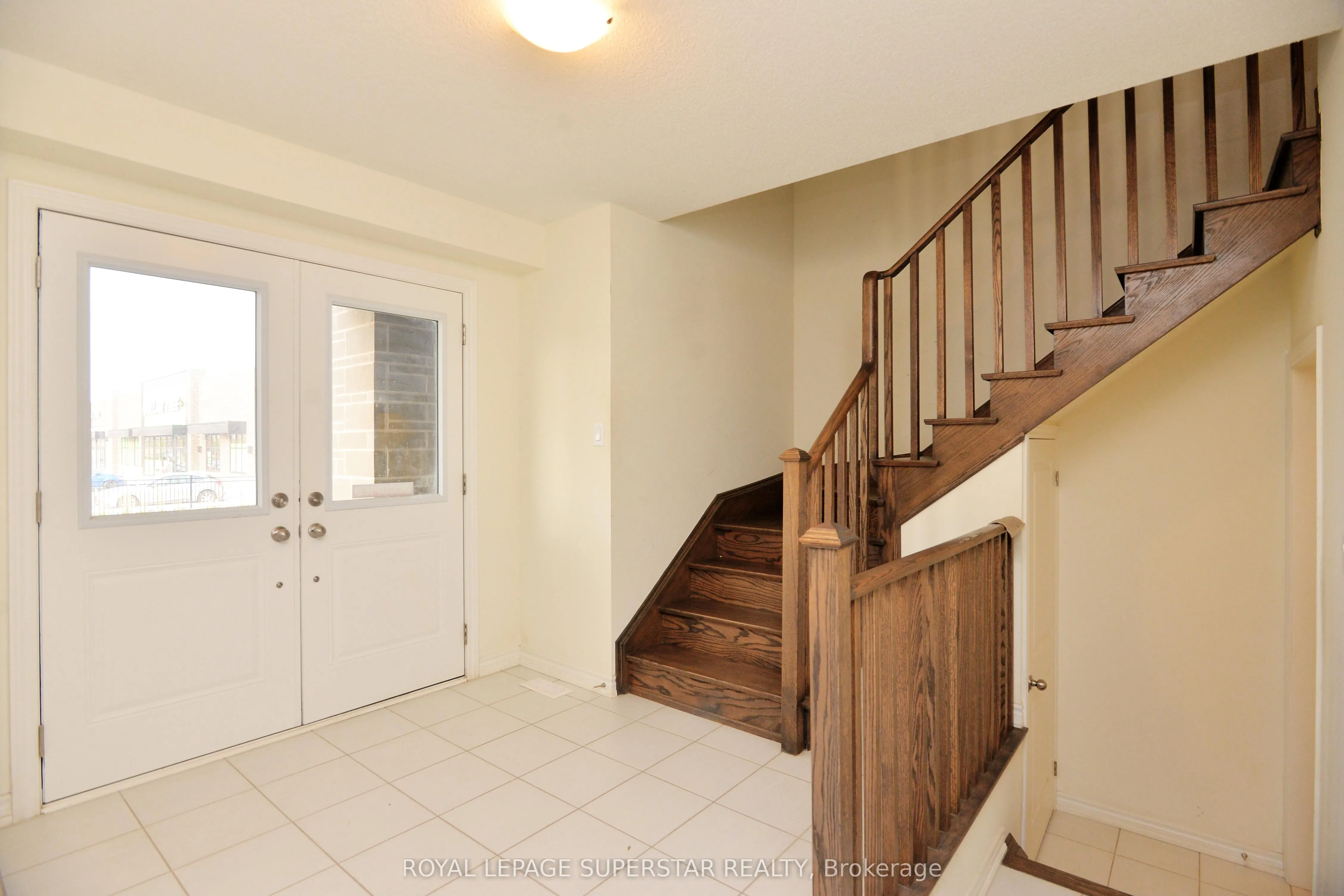 98 DONALD FICHT Crescent