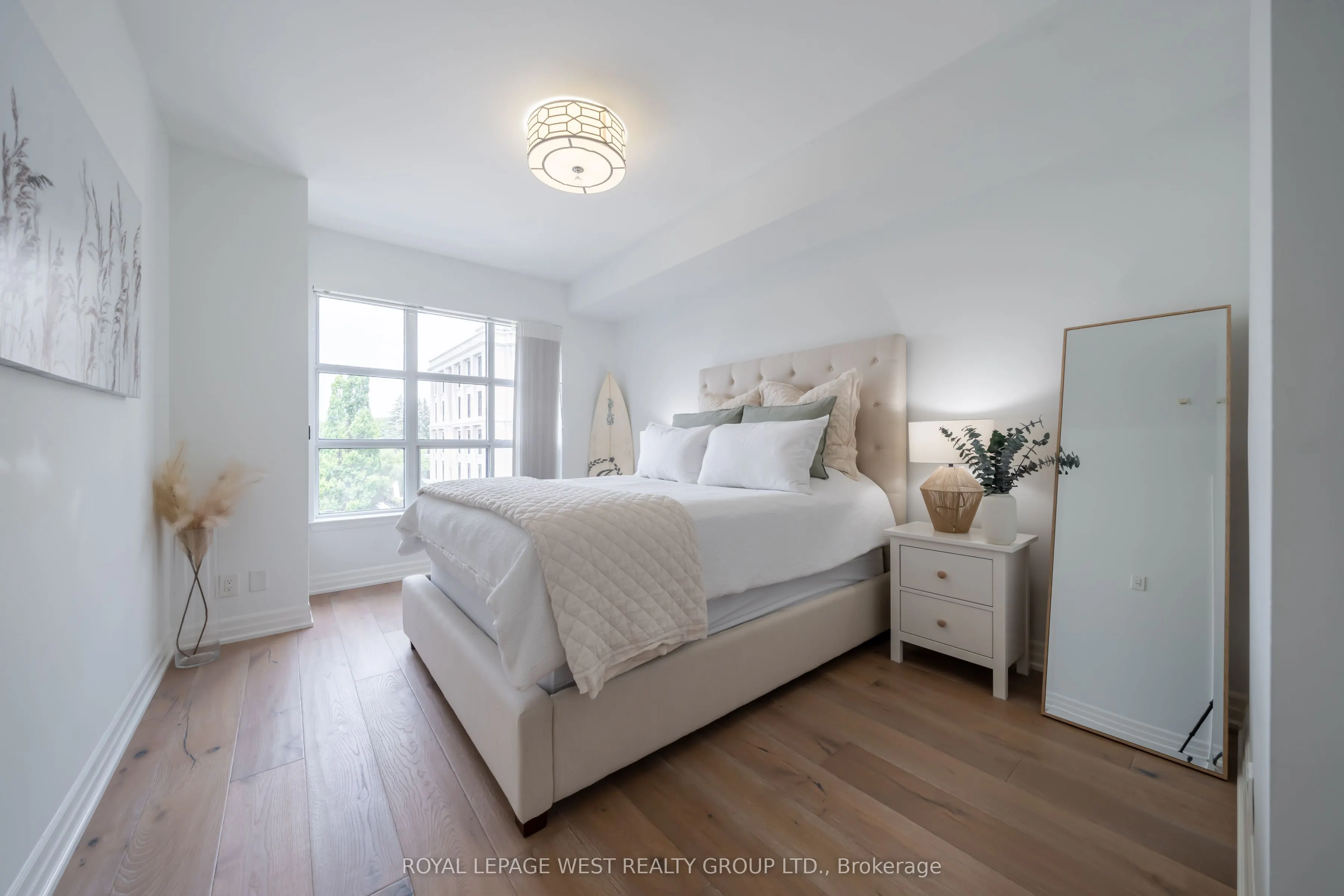 2855 Bloor Street W, #616