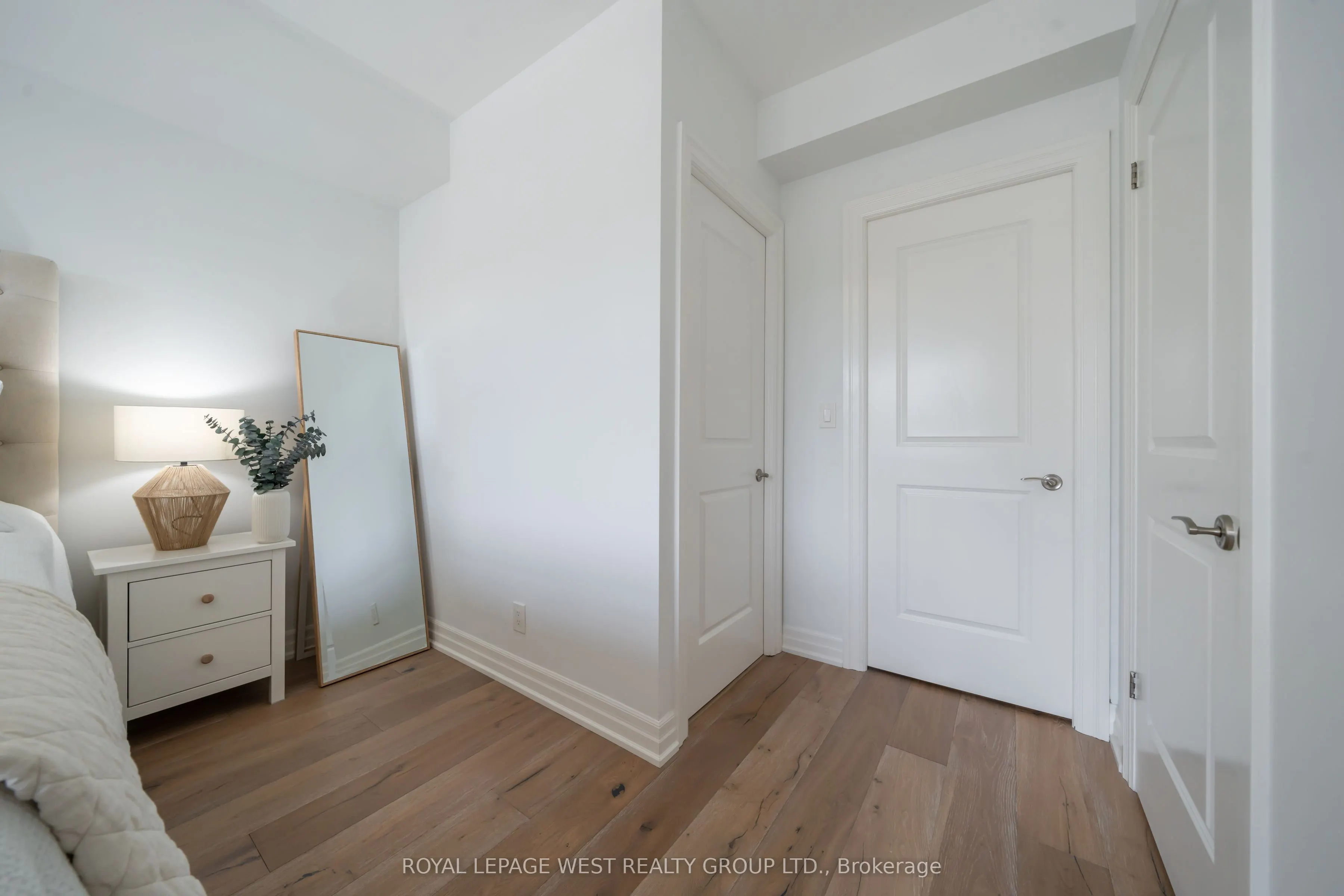 2855 Bloor Street W, #616