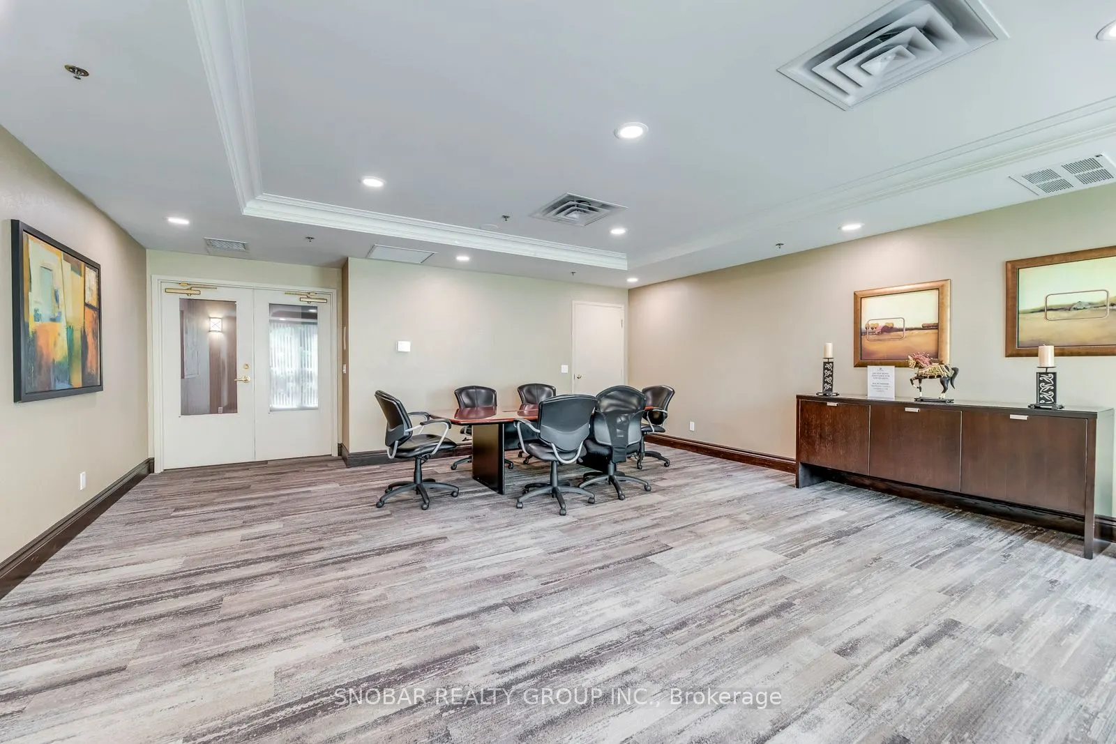 7 Michael Power Place, #1503