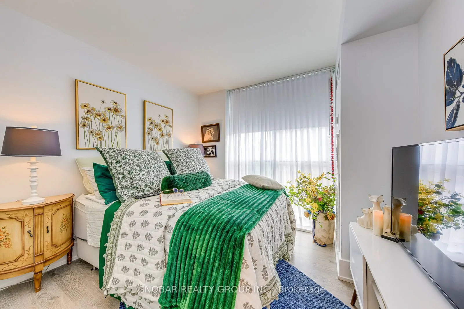 7 Michael Power Place, #1503