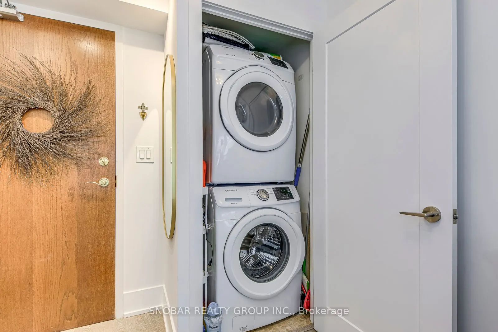 7 Michael Power Place, #1503
