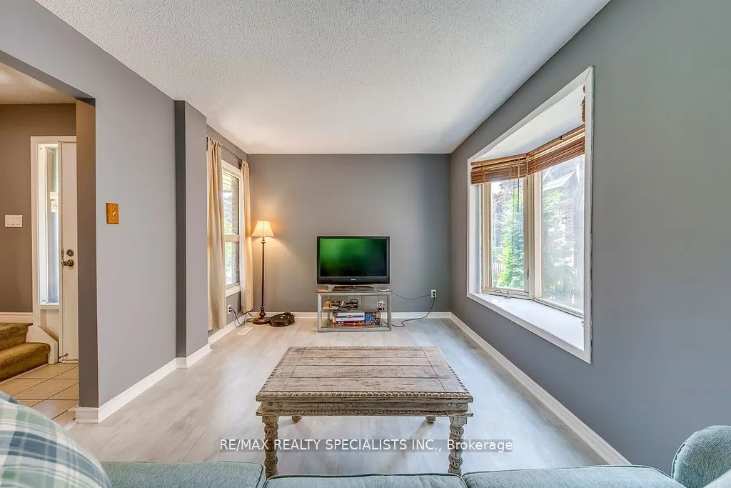 22 Scotia Drive