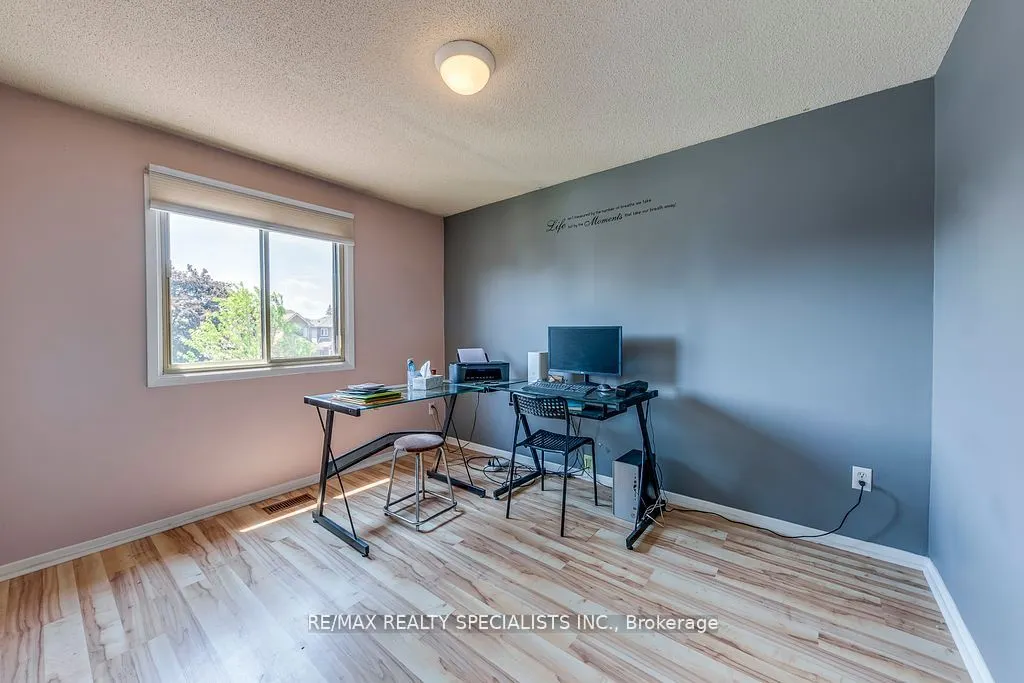 22 Scotia Drive