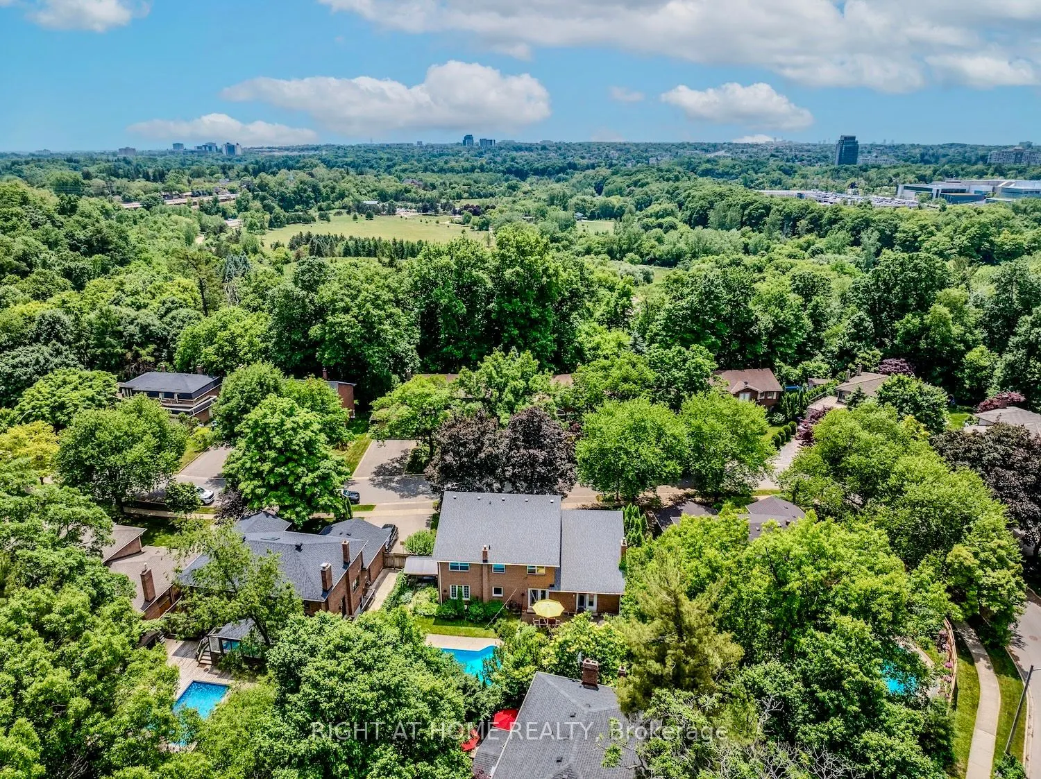 1456 Ballyclare Drive