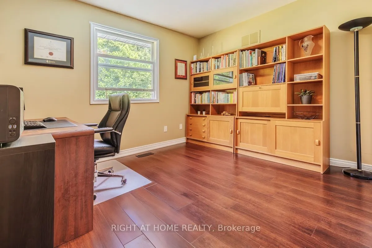 1456 Ballyclare Drive