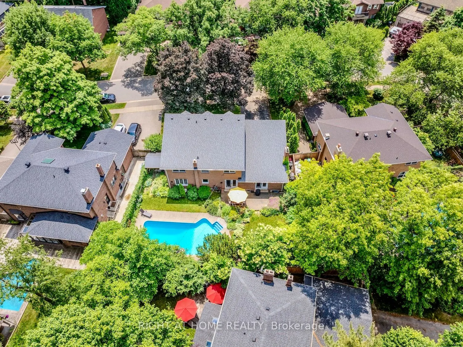 1456 Ballyclare Drive