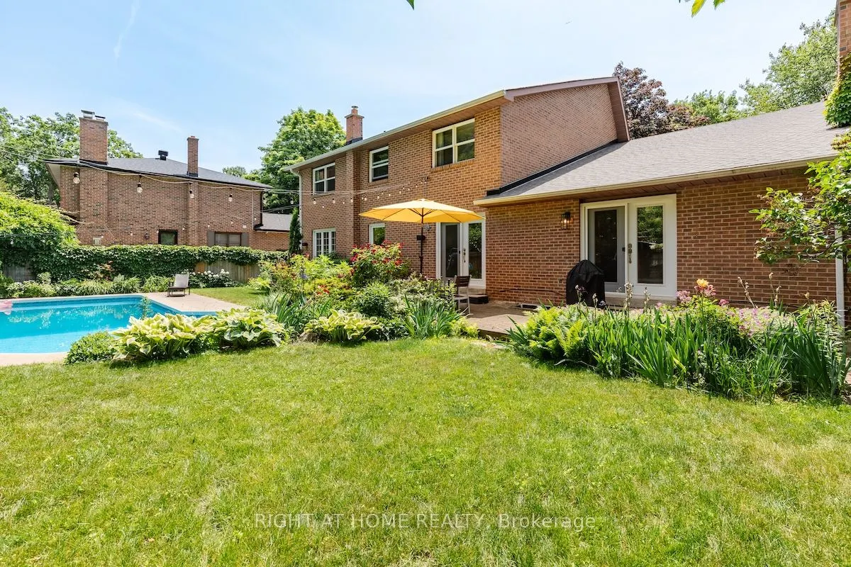 1456 Ballyclare Drive