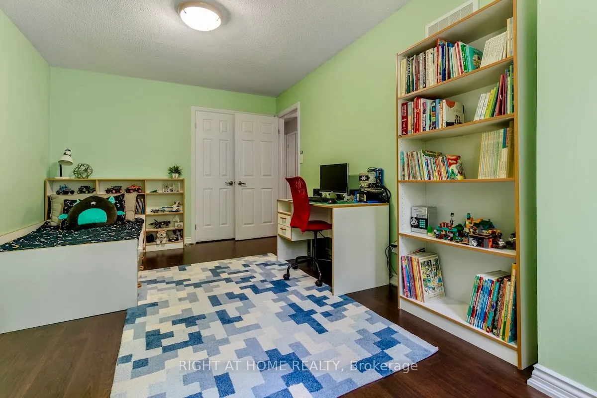 1456 Ballyclare Drive