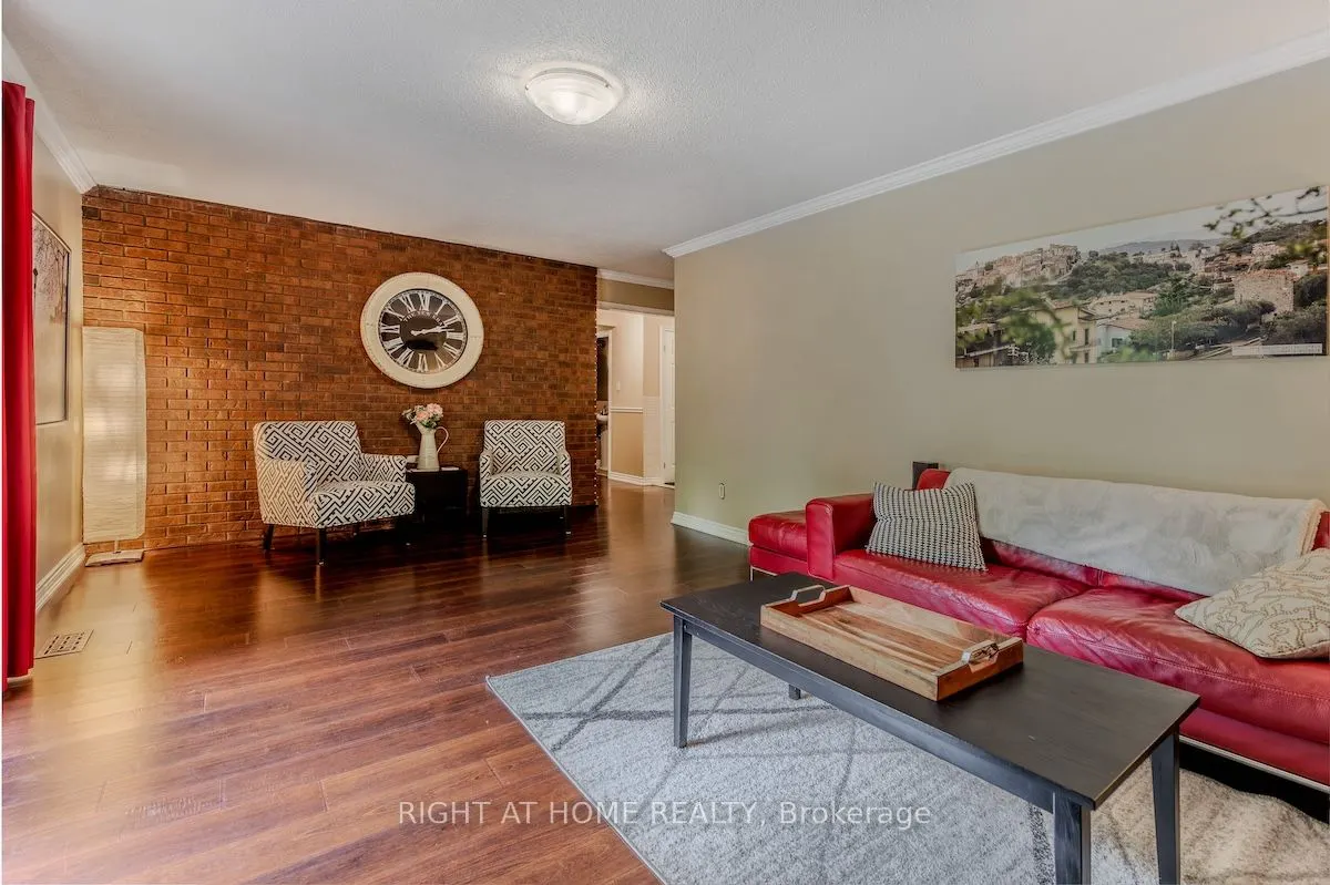 1456 Ballyclare Drive