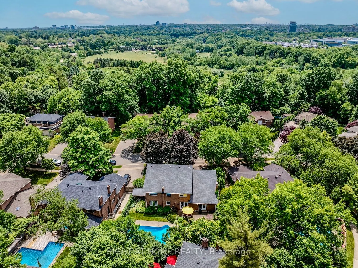 1456 Ballyclare Drive